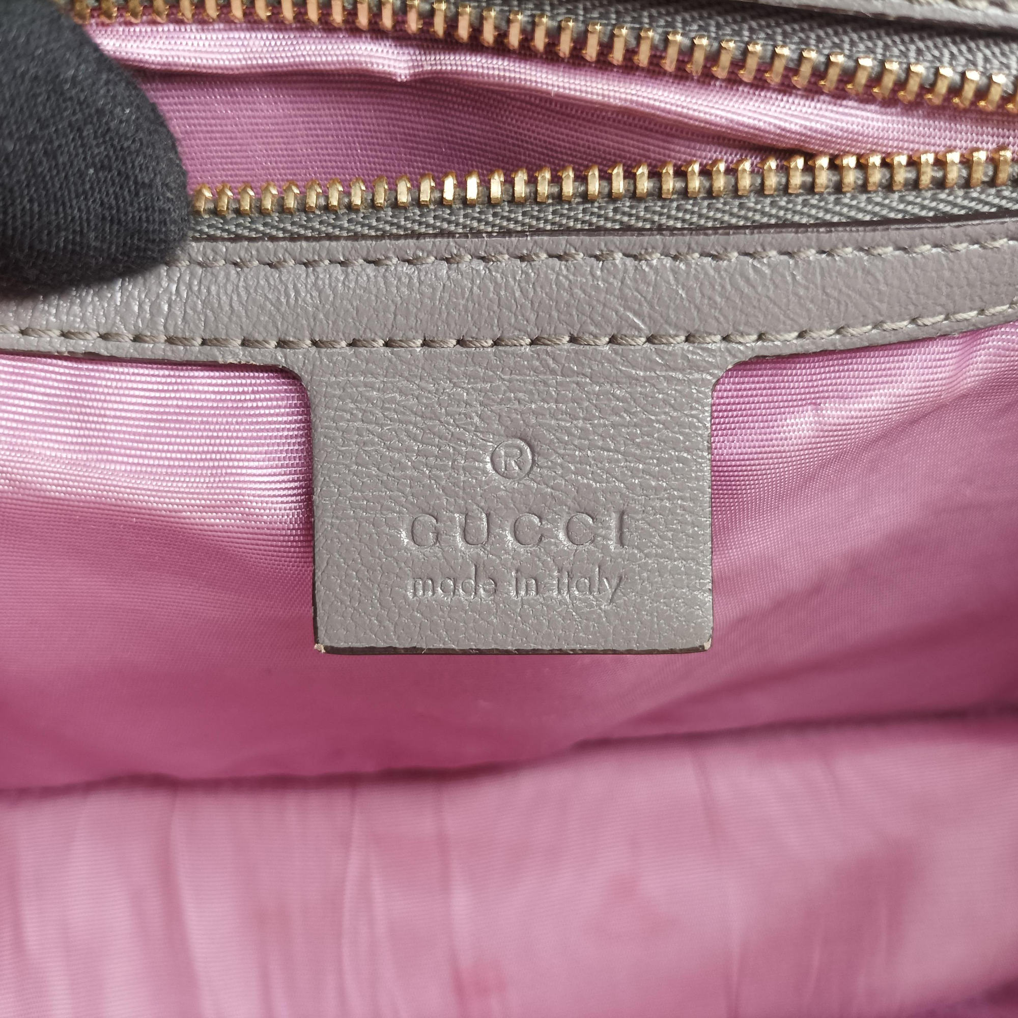 Pre-owned Gucci GG Ring GG Marmont Grey Leather 589474 shoulderbag | stylenewstar