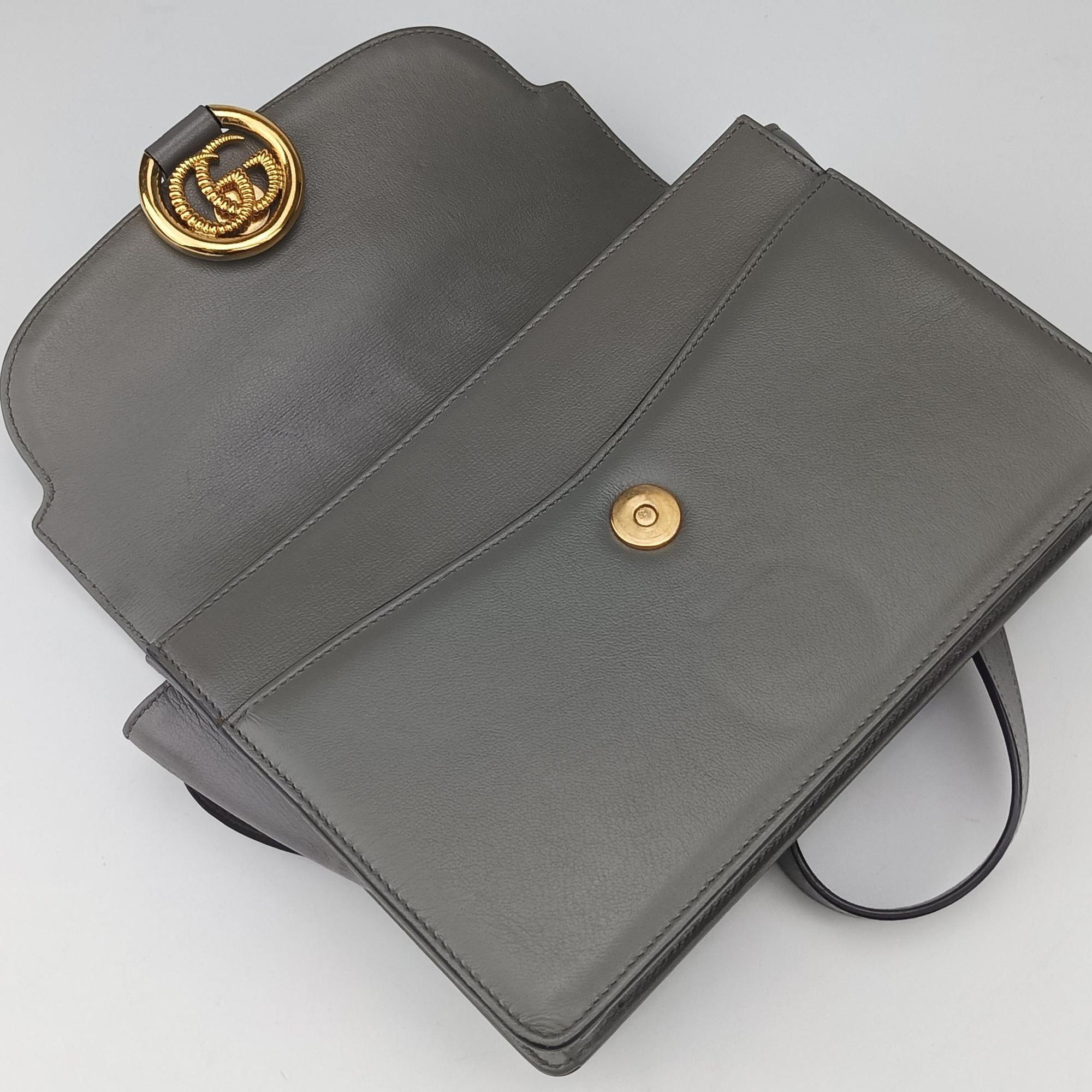 Pre-owned Gucci GG Ring GG Marmont Grey Leather 589474 shoulderbag | stylenewstar