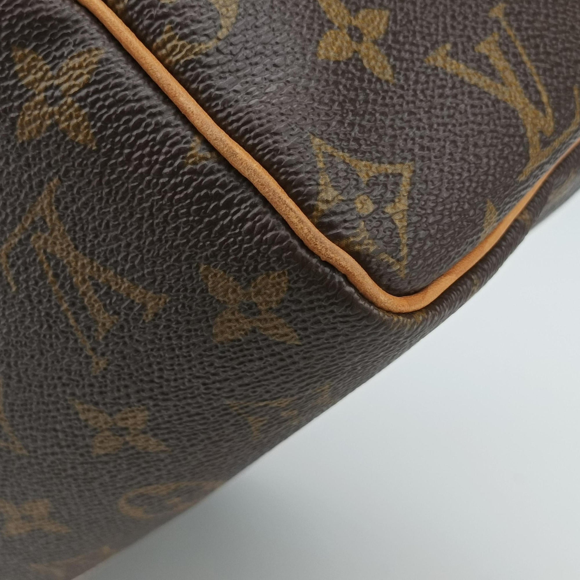 Secondhand Louis Vuitton Speedy Bandouliere 30 brown×multi Monogram Canvas  handbag | stylenewstar