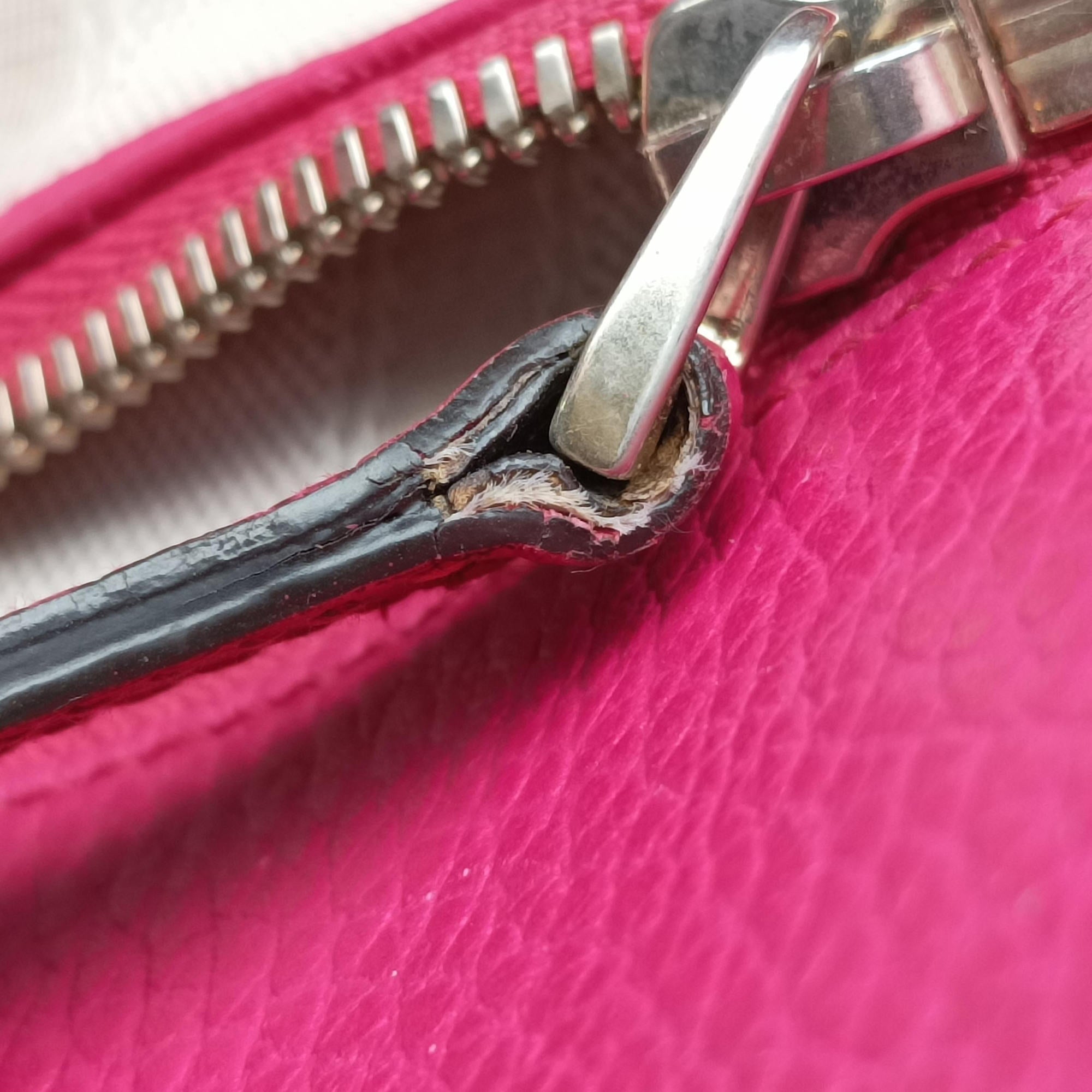Pre-owned Gucci Swing Top Handle Rose Leather 377772 handbag | stylenewstar