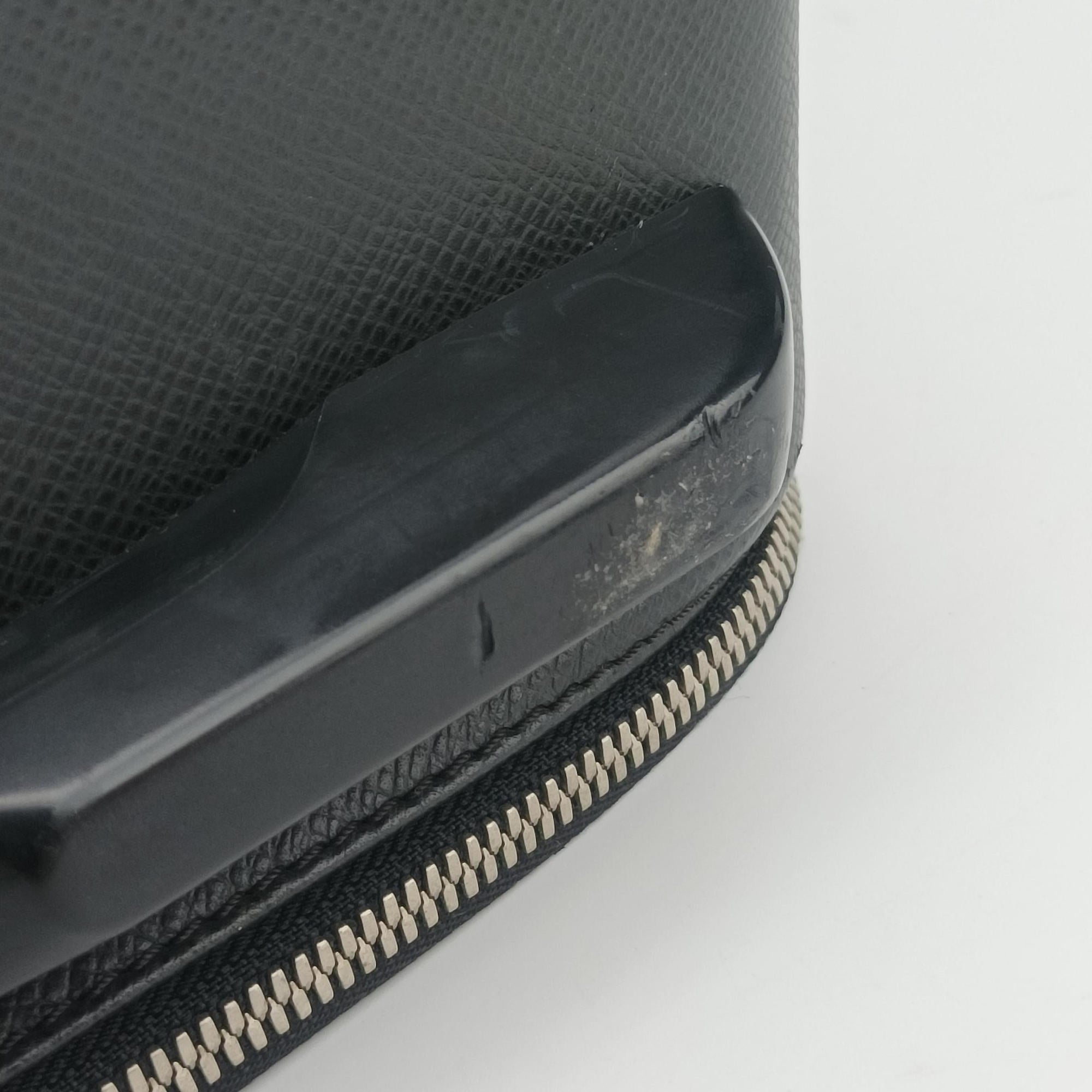 Secondhand Louis Vuitton Pegase 45 ARDOISE Taiga Leather M23302 suitcase | stylenewstar