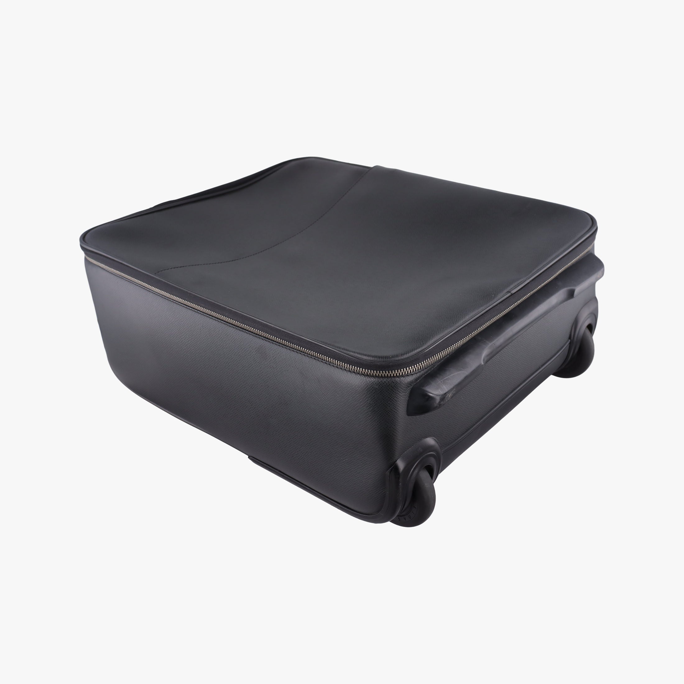 Secondhand Louis Vuitton Pegase 45 ARDOISE Taiga Leather M23302 suitcase | stylenewstar