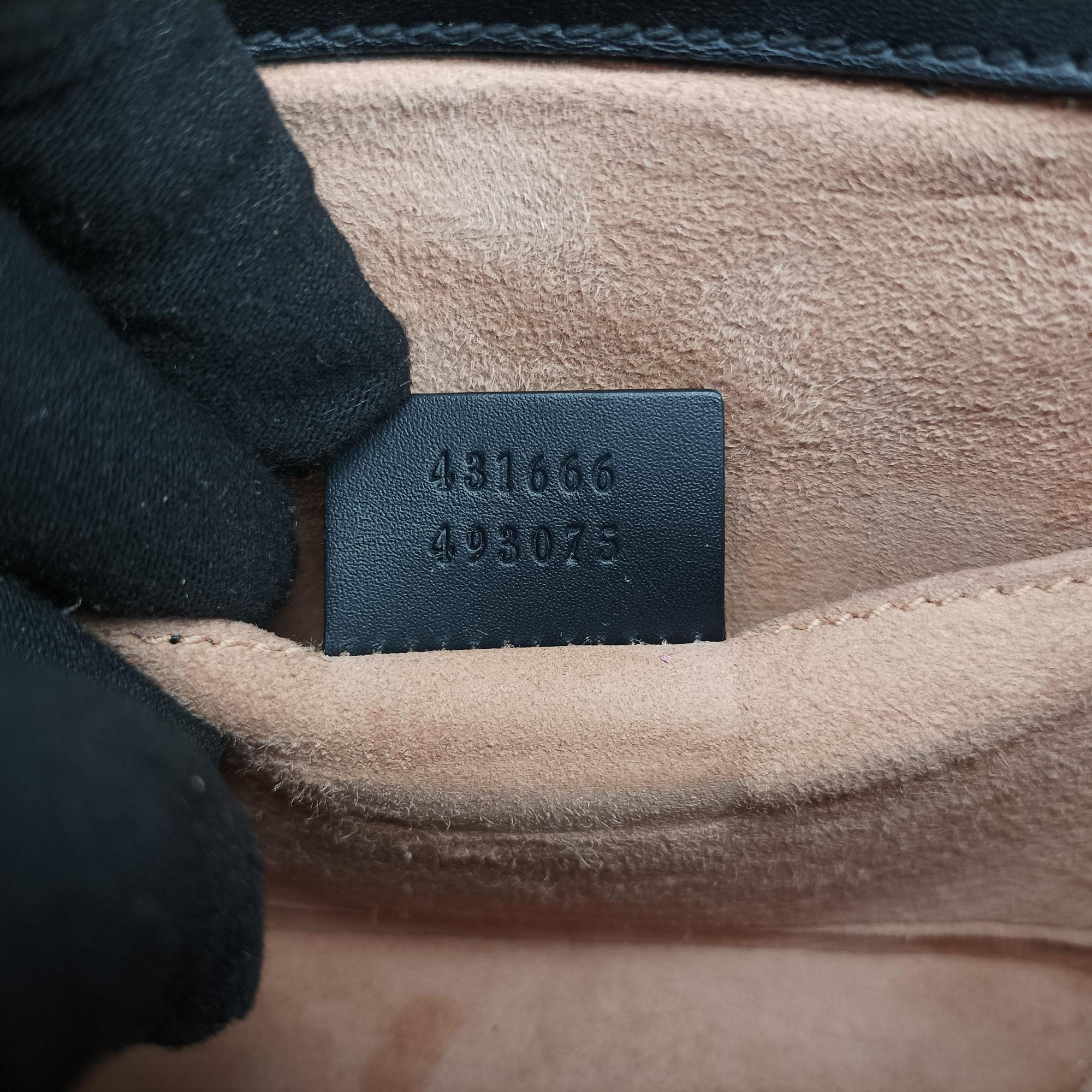 Pre-owned Gucci Sylvie Black×red×green Leather 431666 shoulderbag | stylenewstar