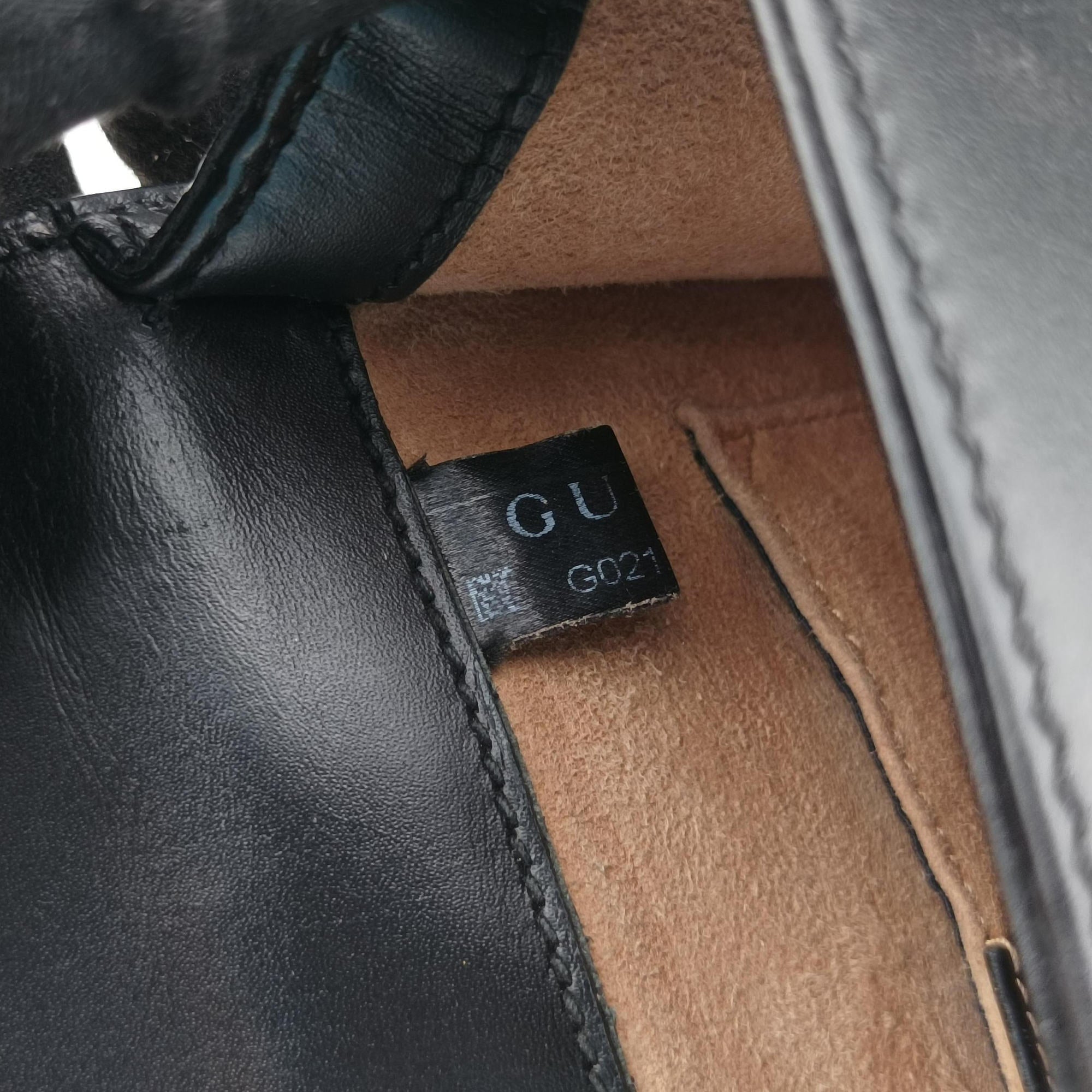 Pre-owned Gucci Sylvie Black×red×green Leather 431666 shoulderbag | stylenewstar