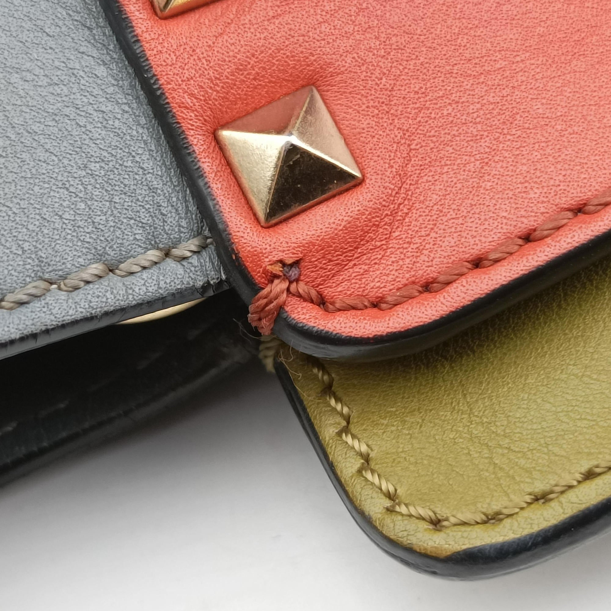 Pre-owned Valentino Rockstud Orange × Gray Leather  shoulderbag | stylenewstar