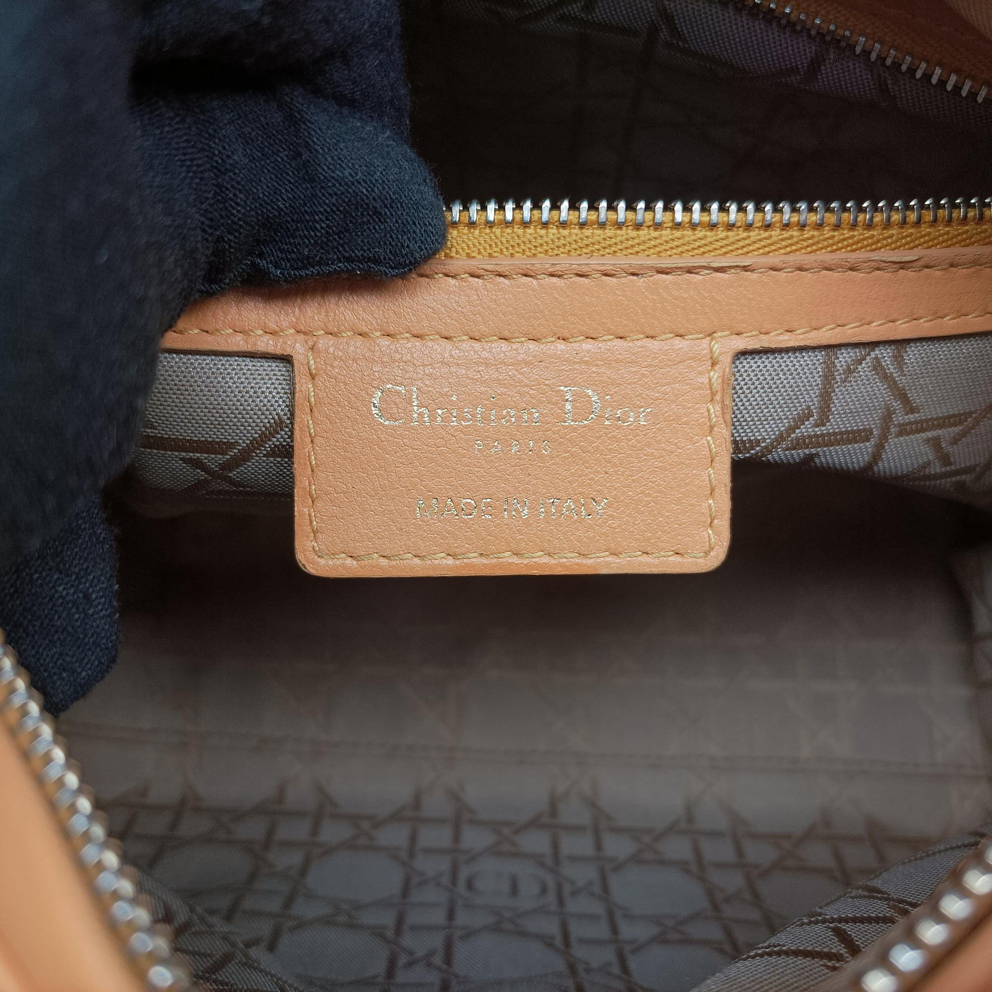 Secondhand Christian Dior Lady Dior Orange lambskin  handbag | stylenewstar