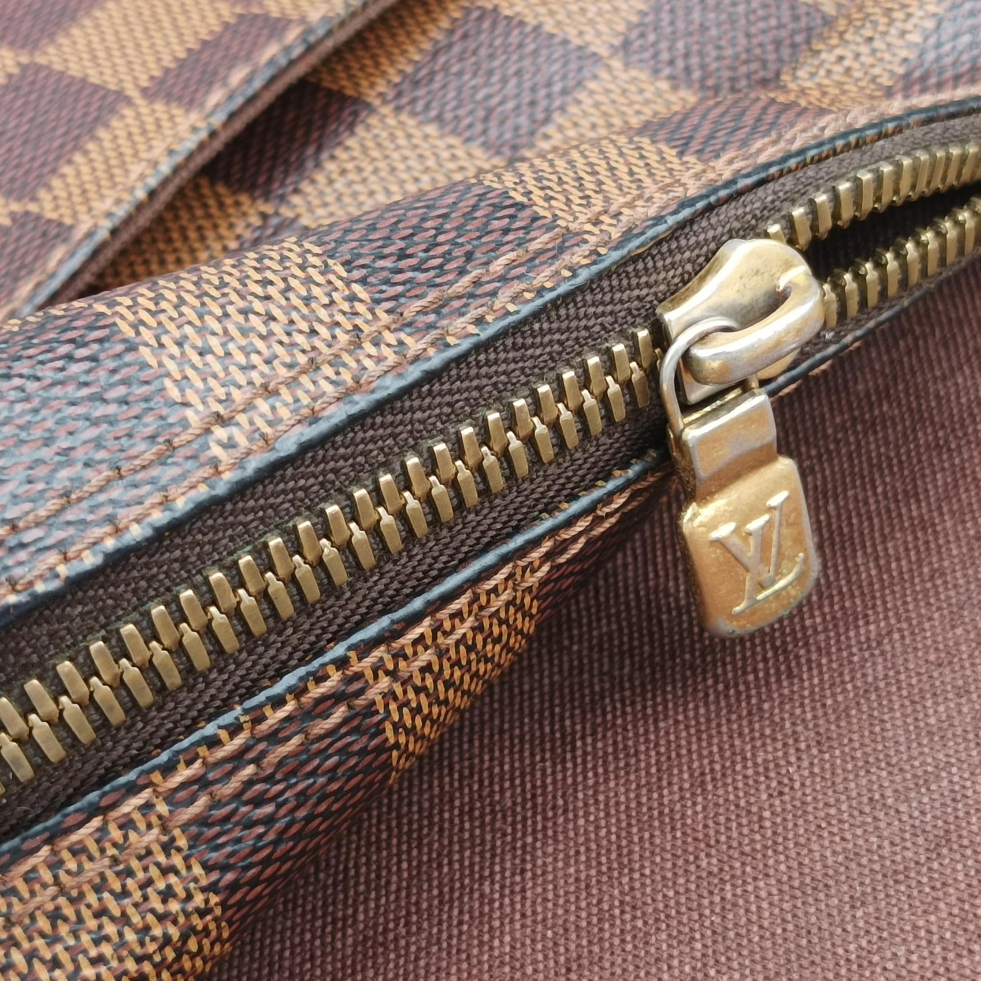 Secondhand Louis Vuitton SHELTON EBENE Damier Canvas N41149 shoulderbag | stylenewstar