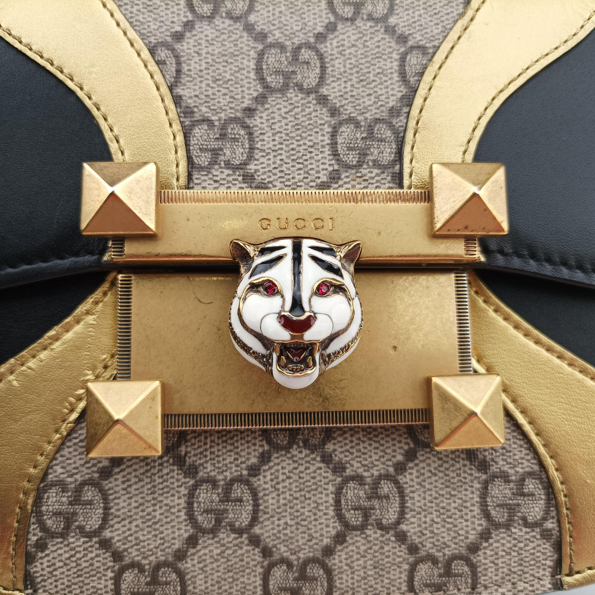 Vintage Gucci Osiride beige×Black×Golden PVC coated canvas×leather 500781 shoulderbag | stylenewstar