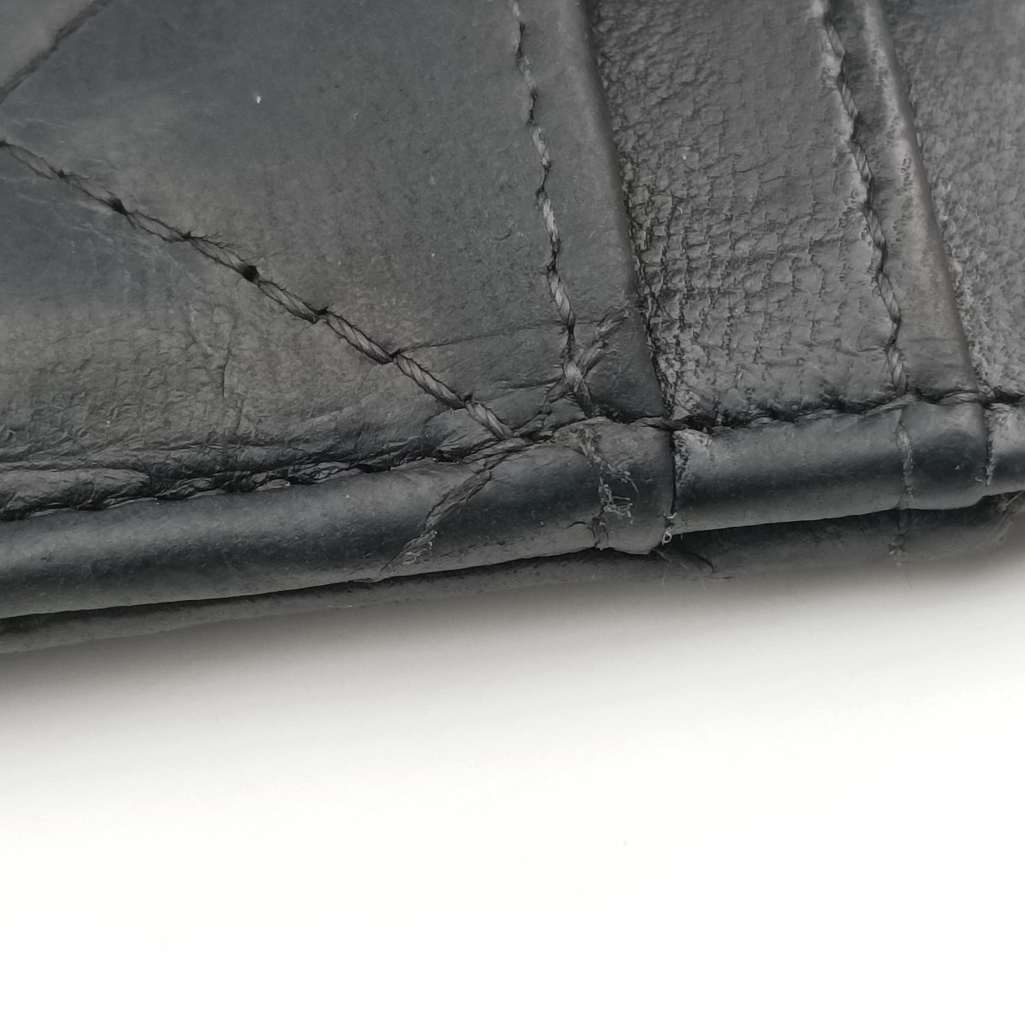 Vintage Chanel CC Logo Matelasse Card Case Black lambskin AP0711 shoulderbag | stylenewstar
