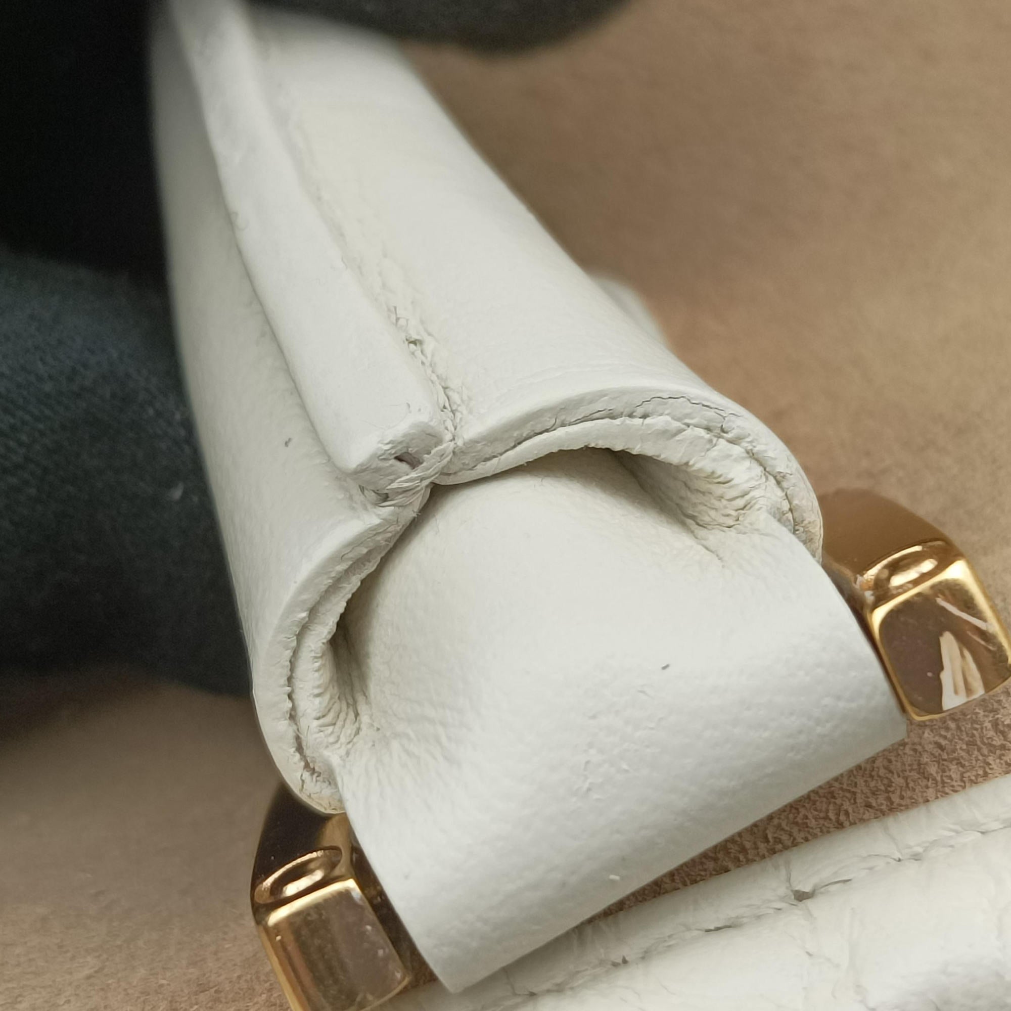 Secondhand Loewe Amazona White×Beige Suede×leather  handbag | stylenewstar