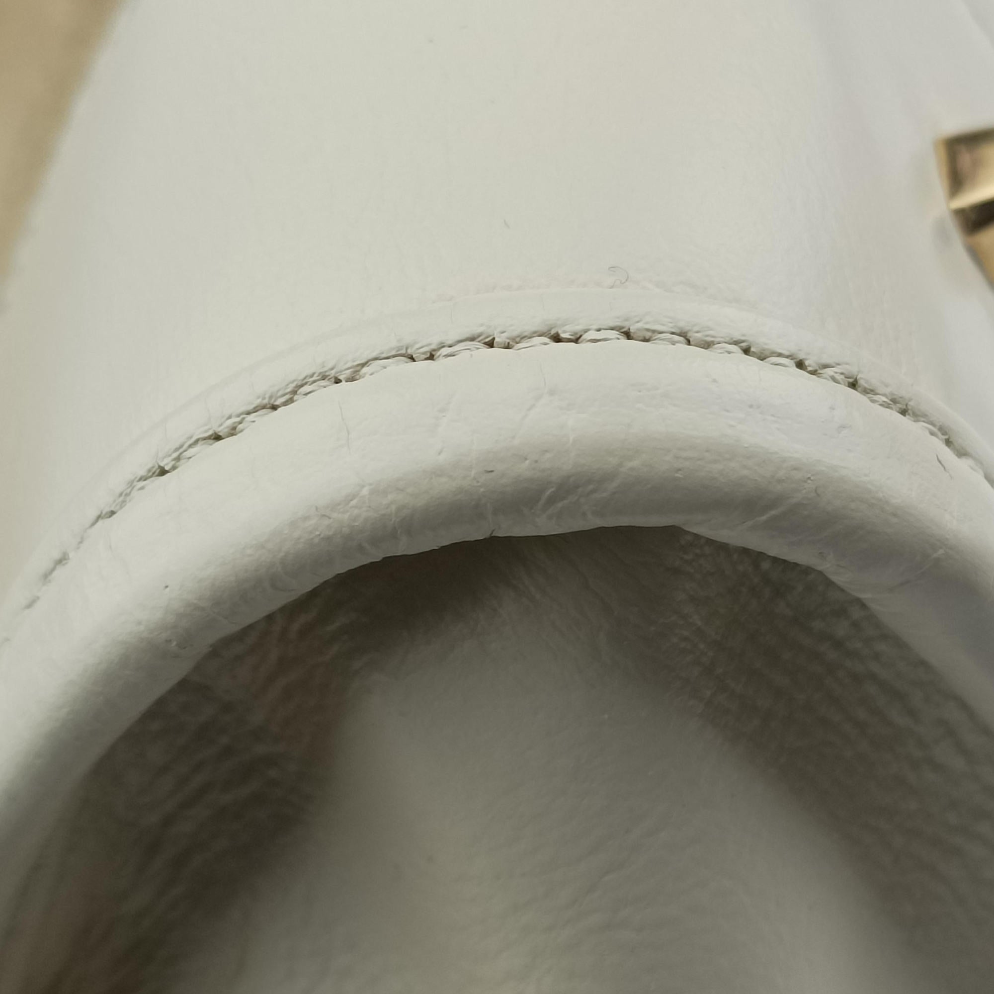 Secondhand Loewe Amazona White×Beige Suede×leather  handbag | stylenewstar