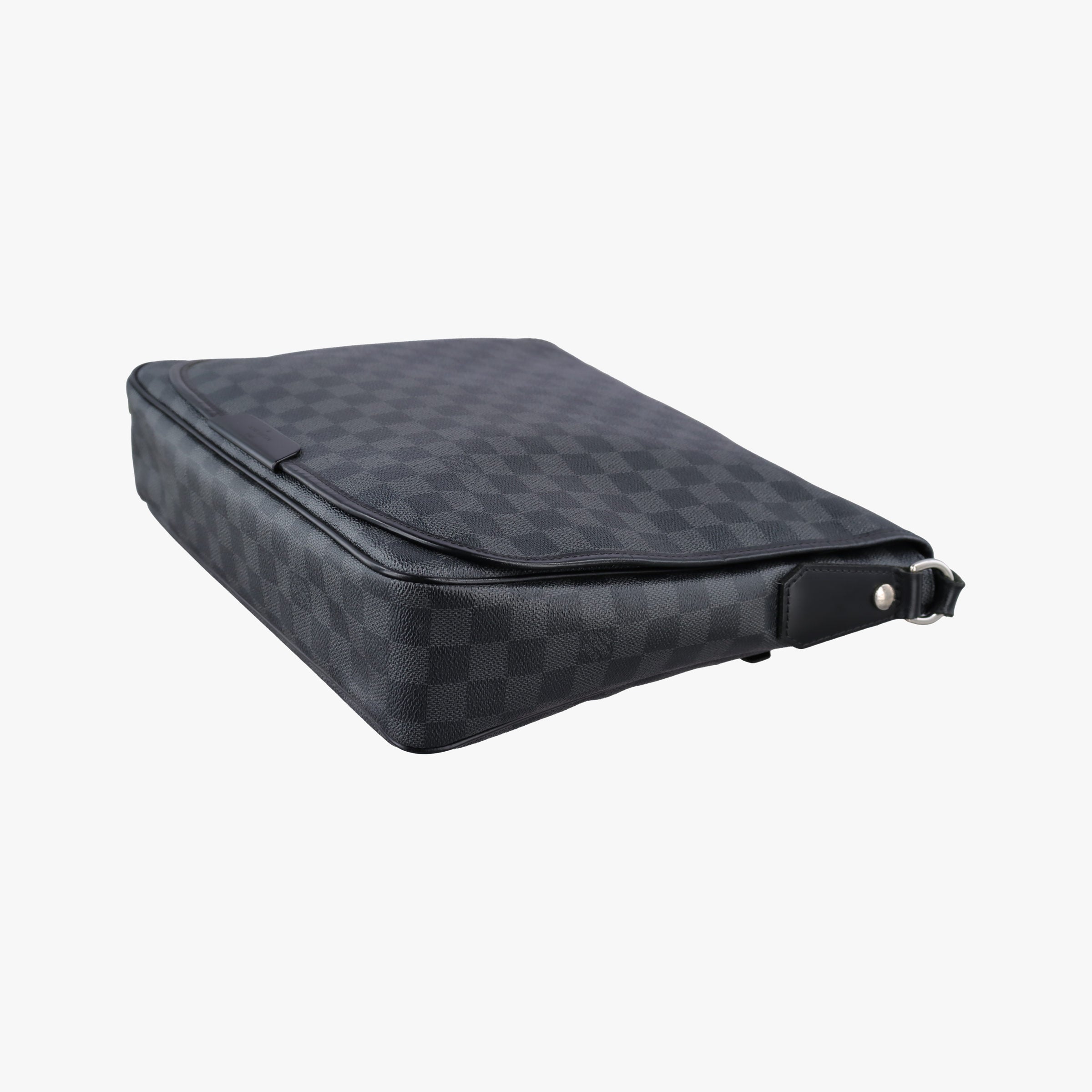 Pre-owned Louis Vuitton DANIEL GM Noir Damier Graphite N58033 shoulderbag | stylenewstar