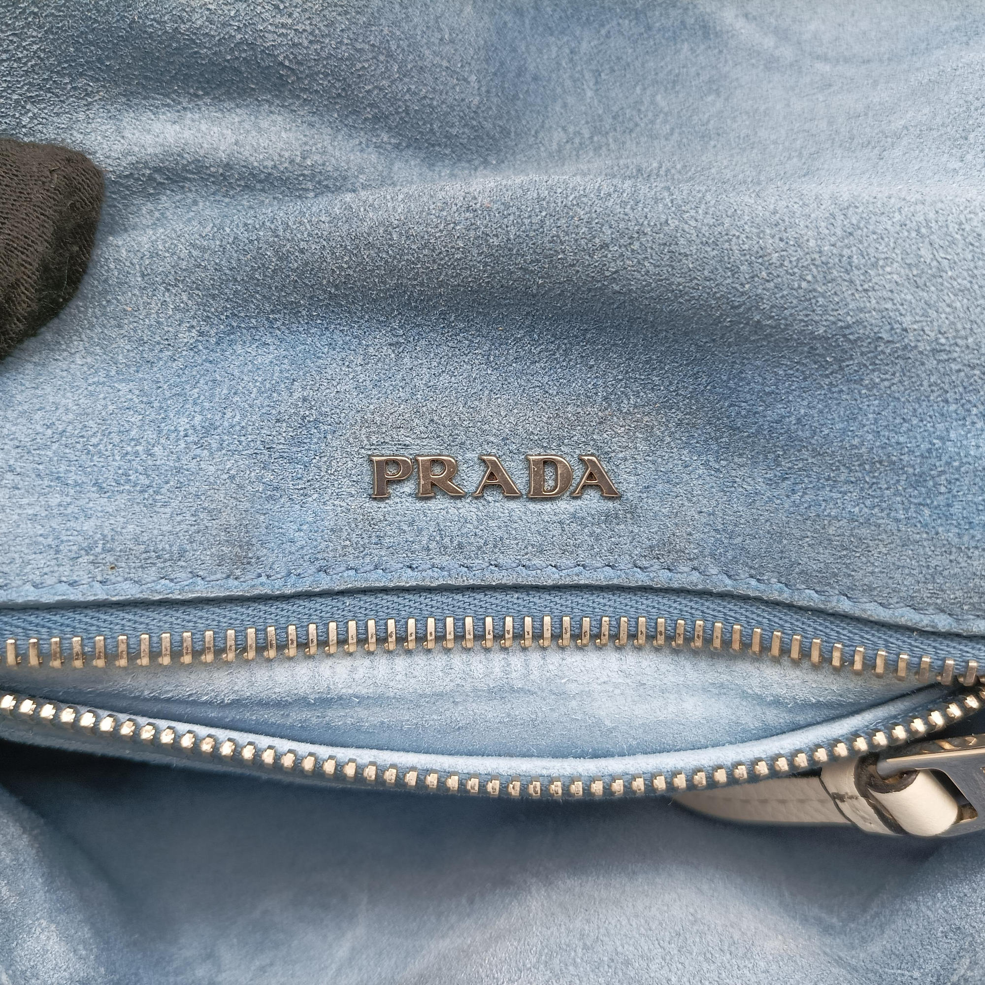 Pre-owned Prada Etiquette White Leather 1BD082 shoulderbag | stylenewstar