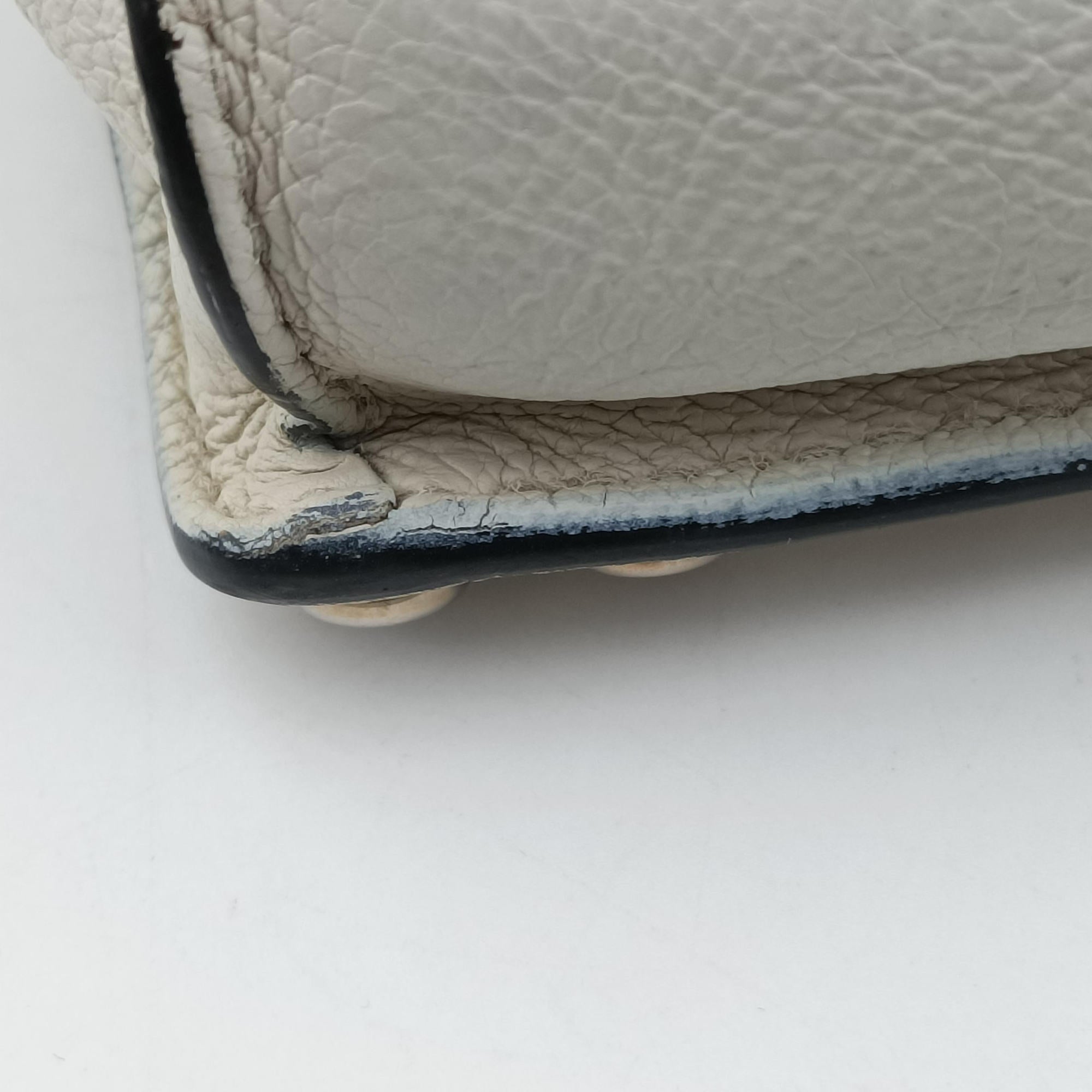 Pre-owned Prada Etiquette White Leather 1BD082 shoulderbag | stylenewstar
