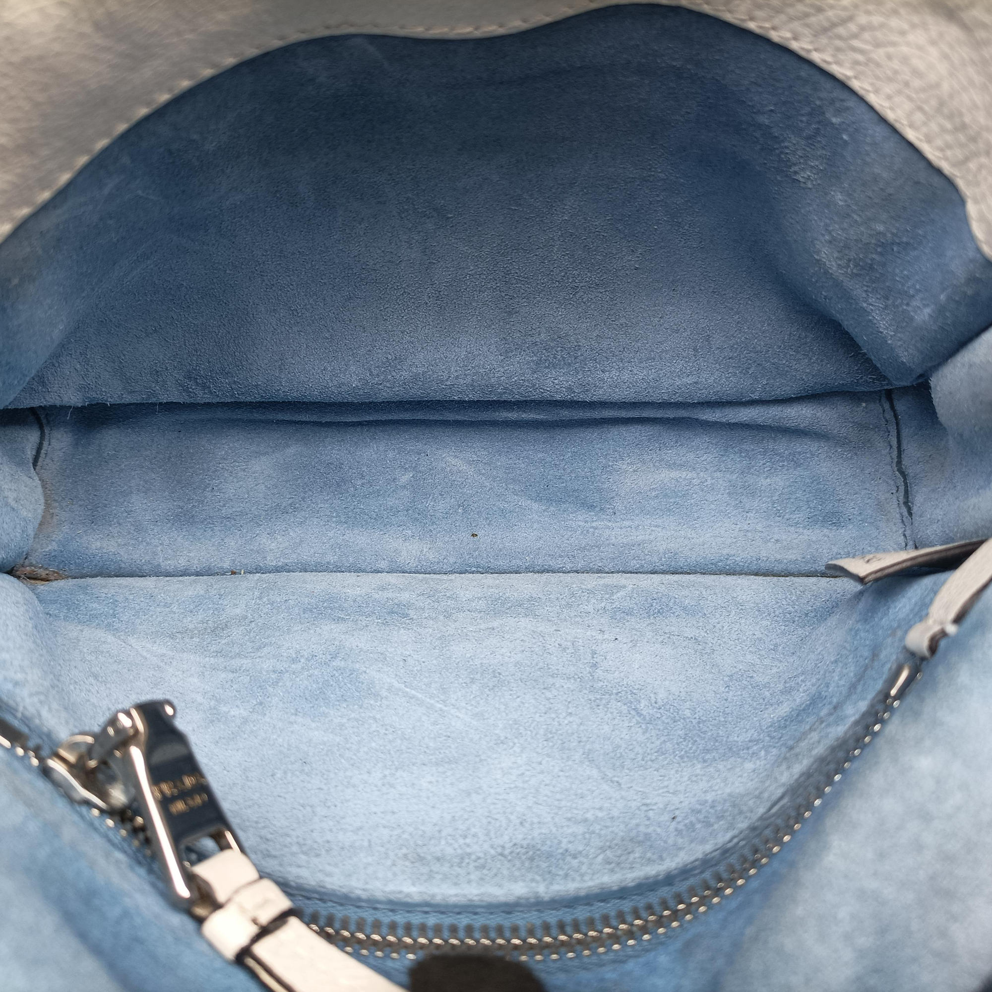 Pre-owned Prada Etiquette White Leather 1BD082 shoulderbag | stylenewstar