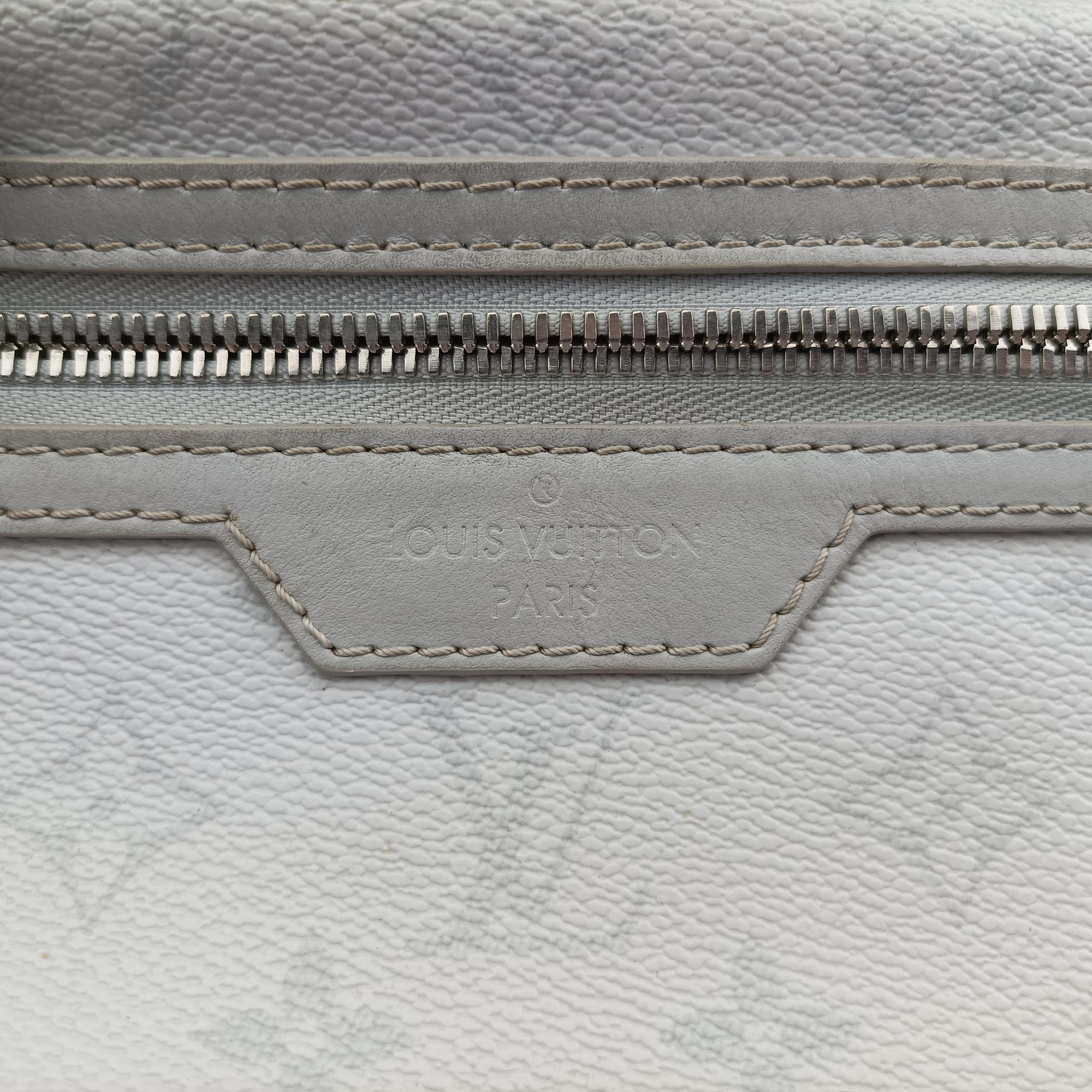 Secondhand Louis Vuitton Flat Messenger White×orange White Monogram Canvas x Ocher Monogram Denim M44640 shoulderbag | stylenewstar