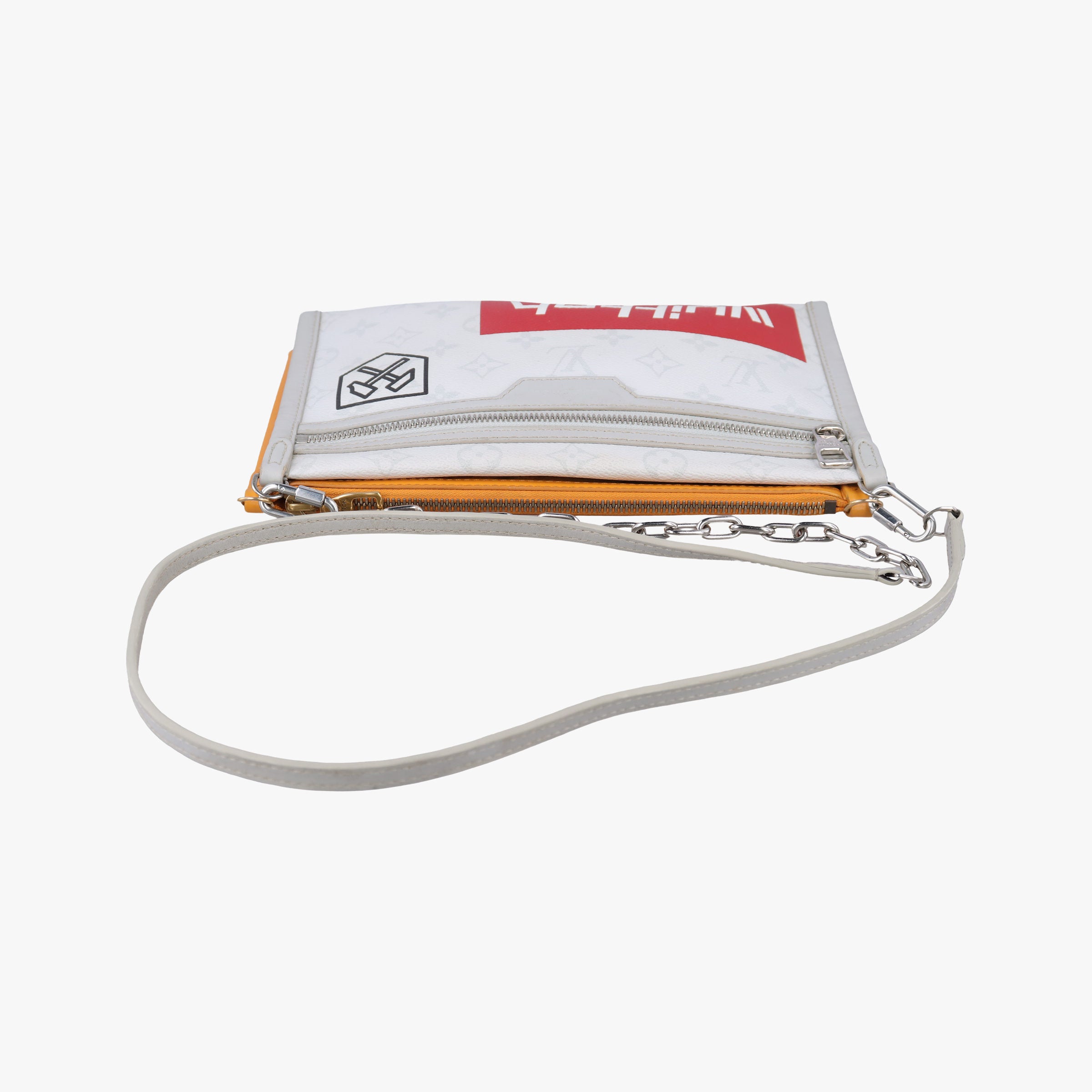 Secondhand Louis Vuitton Flat Messenger White×orange White Monogram Canvas x Ocher Monogram Denim M44640 shoulderbag | stylenewstar