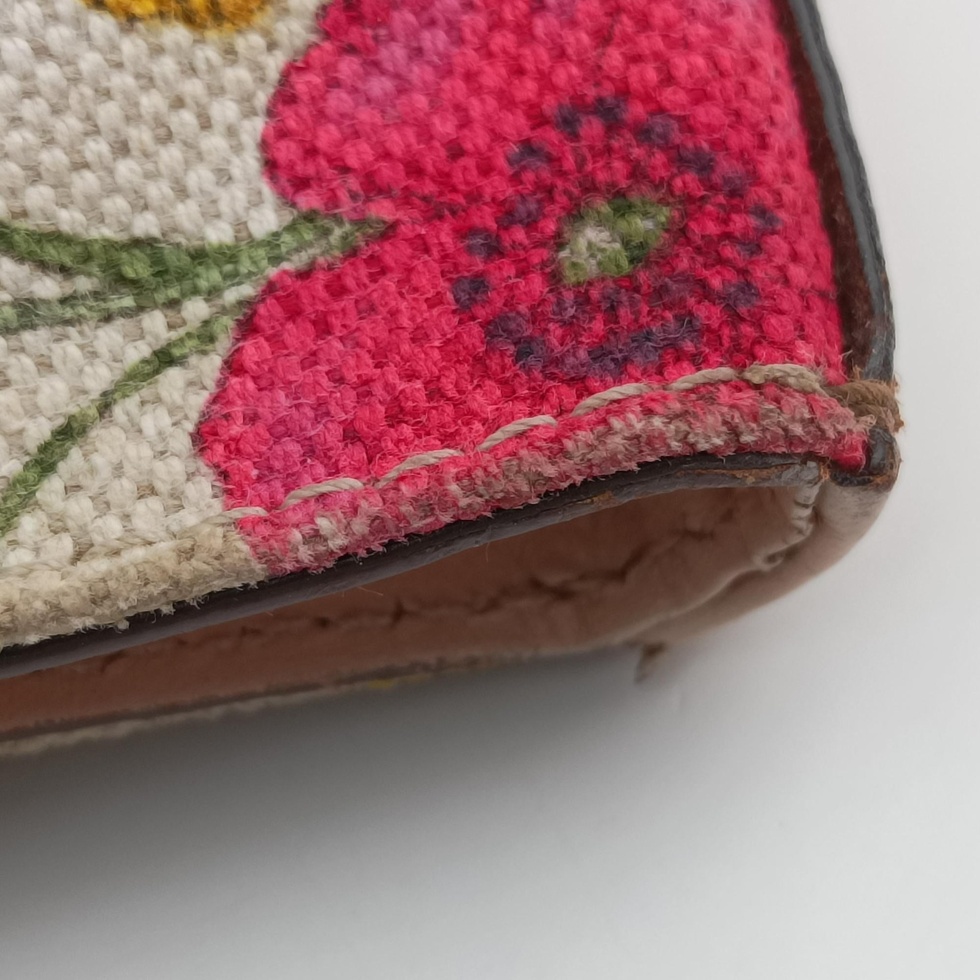 Pre-owned Gucci Horsebit Medium Hasler Ivory×Pink×Multicolor canvas×leather 137385 handbag | stylenewstar