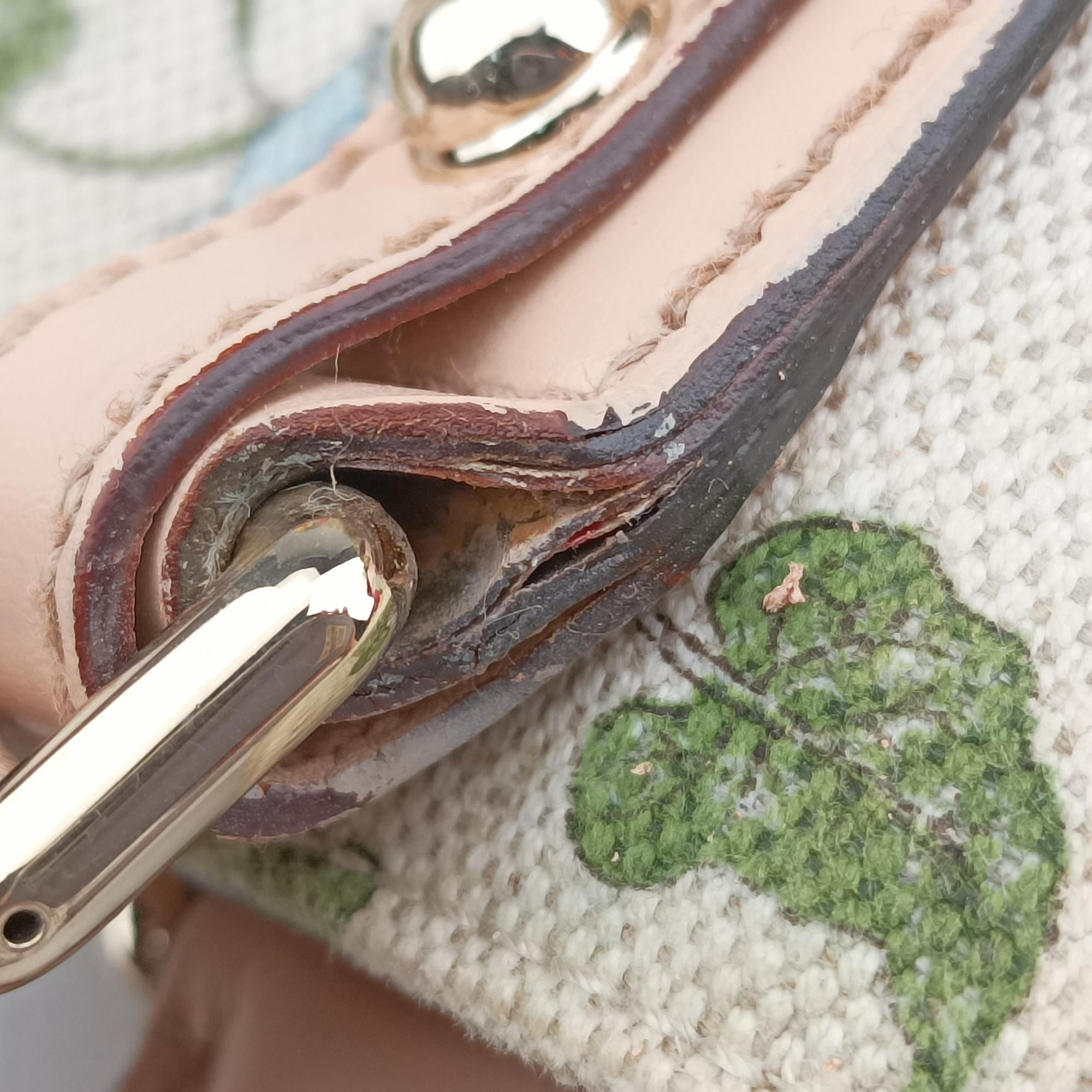 Pre-owned Gucci Horsebit Medium Hasler Ivory×Pink×Multicolor canvas×leather 137385 handbag | stylenewstar
