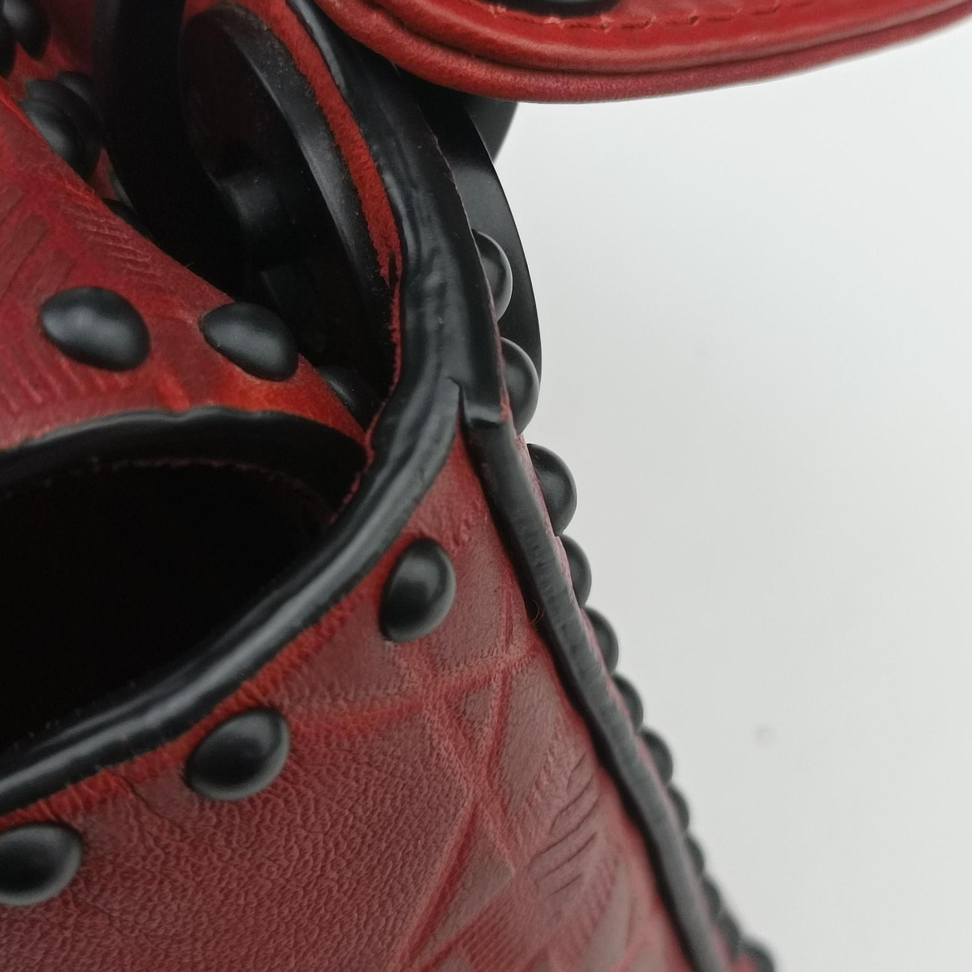 Secondhand Christian Dior Lady Dior Red Leather  shoulderbag | stylenewstar