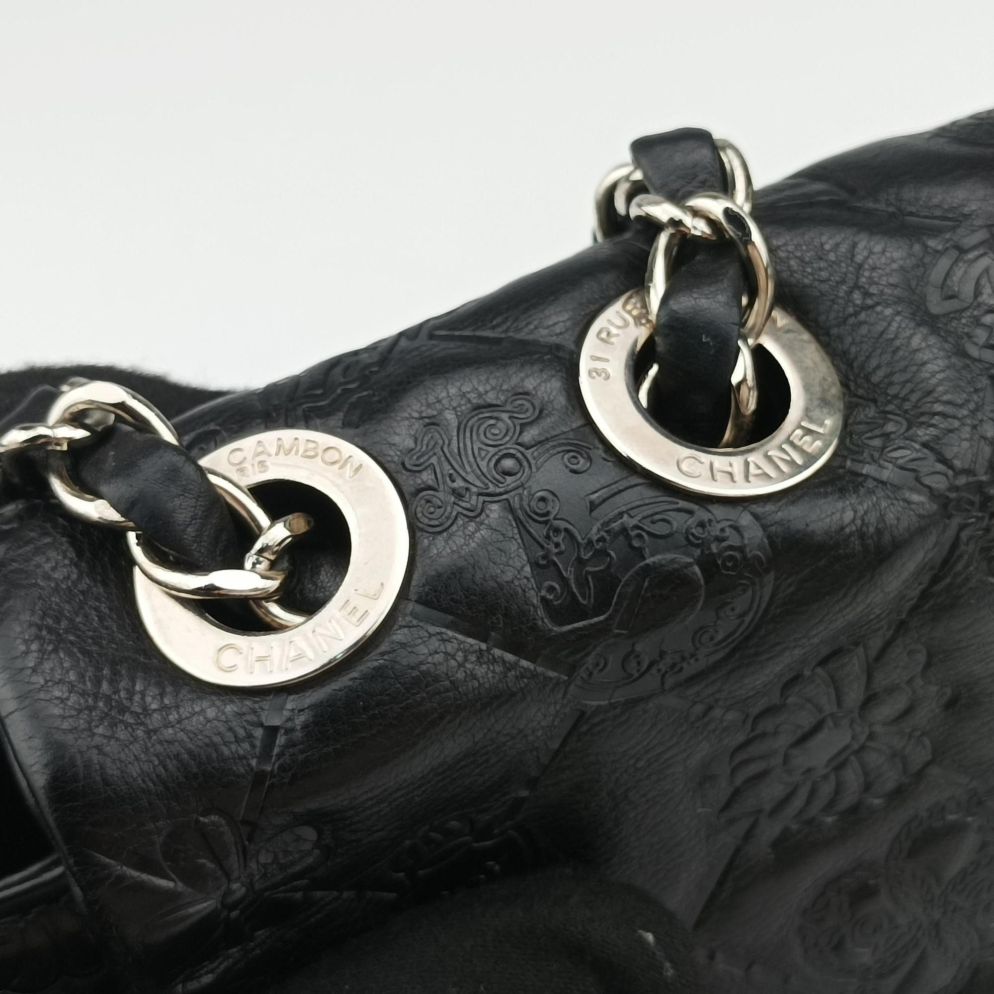 Pre-owned Chanel Matelasse coco mark Black lambskin A49756 shoulderbag | stylenewstar