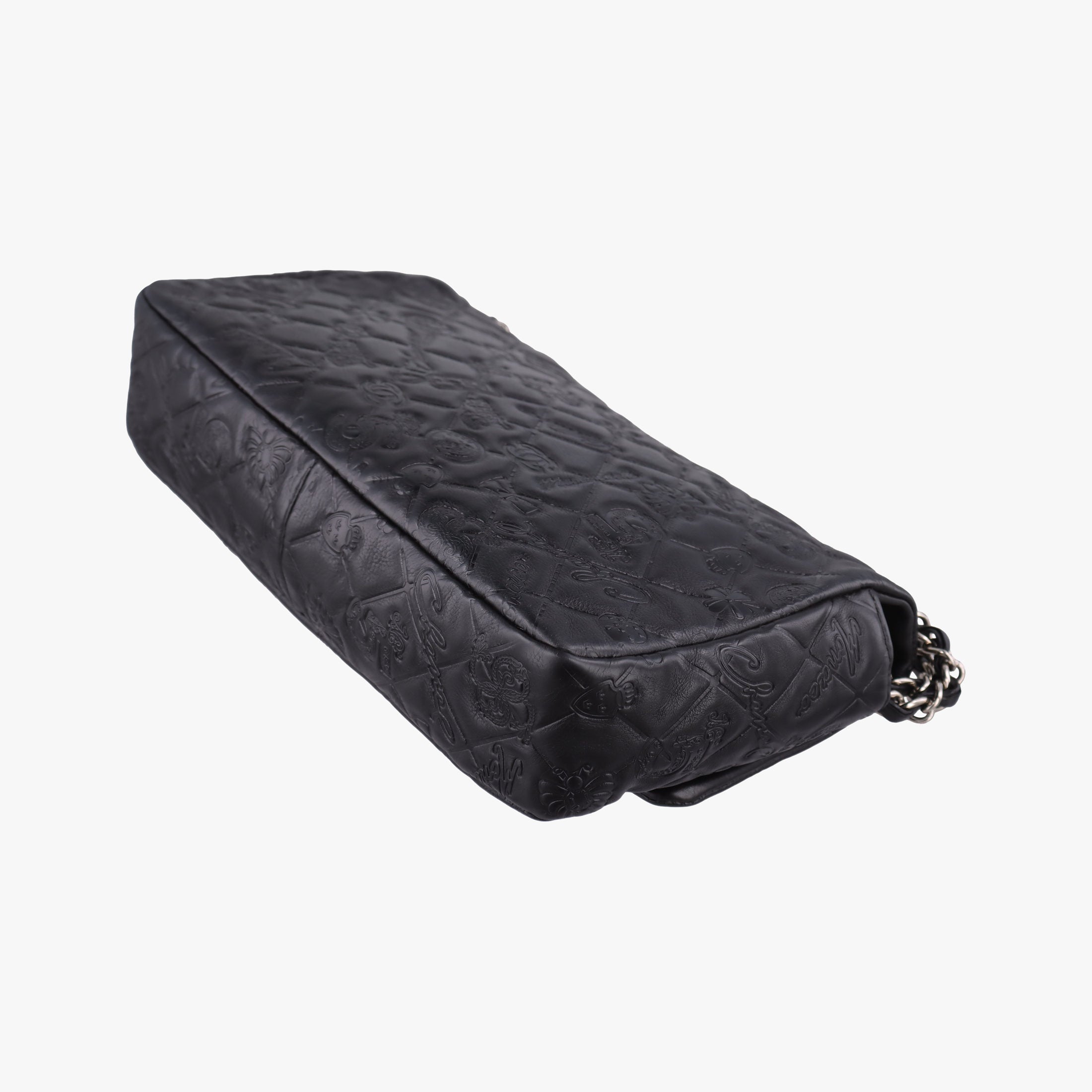 Pre-owned Chanel Matelasse coco mark Black lambskin A49756 shoulderbag | stylenewstar