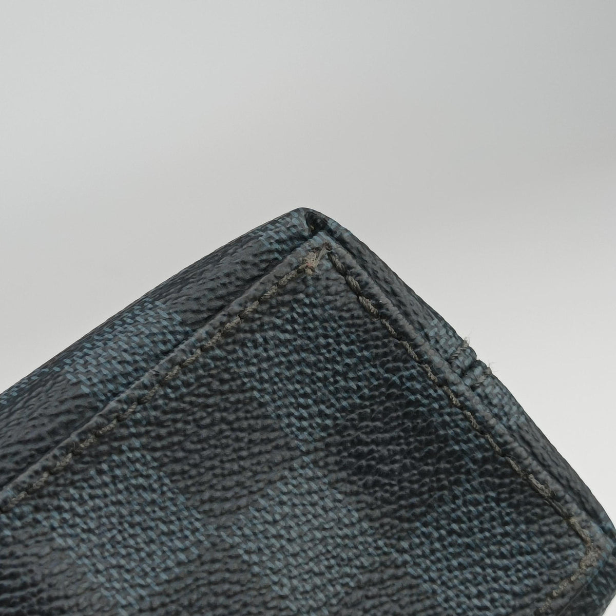 Pre-owned Louis Vuitton Porte-Documents Jour Black×Navy Damier Cobalt N42241 handbag | stylenewstar