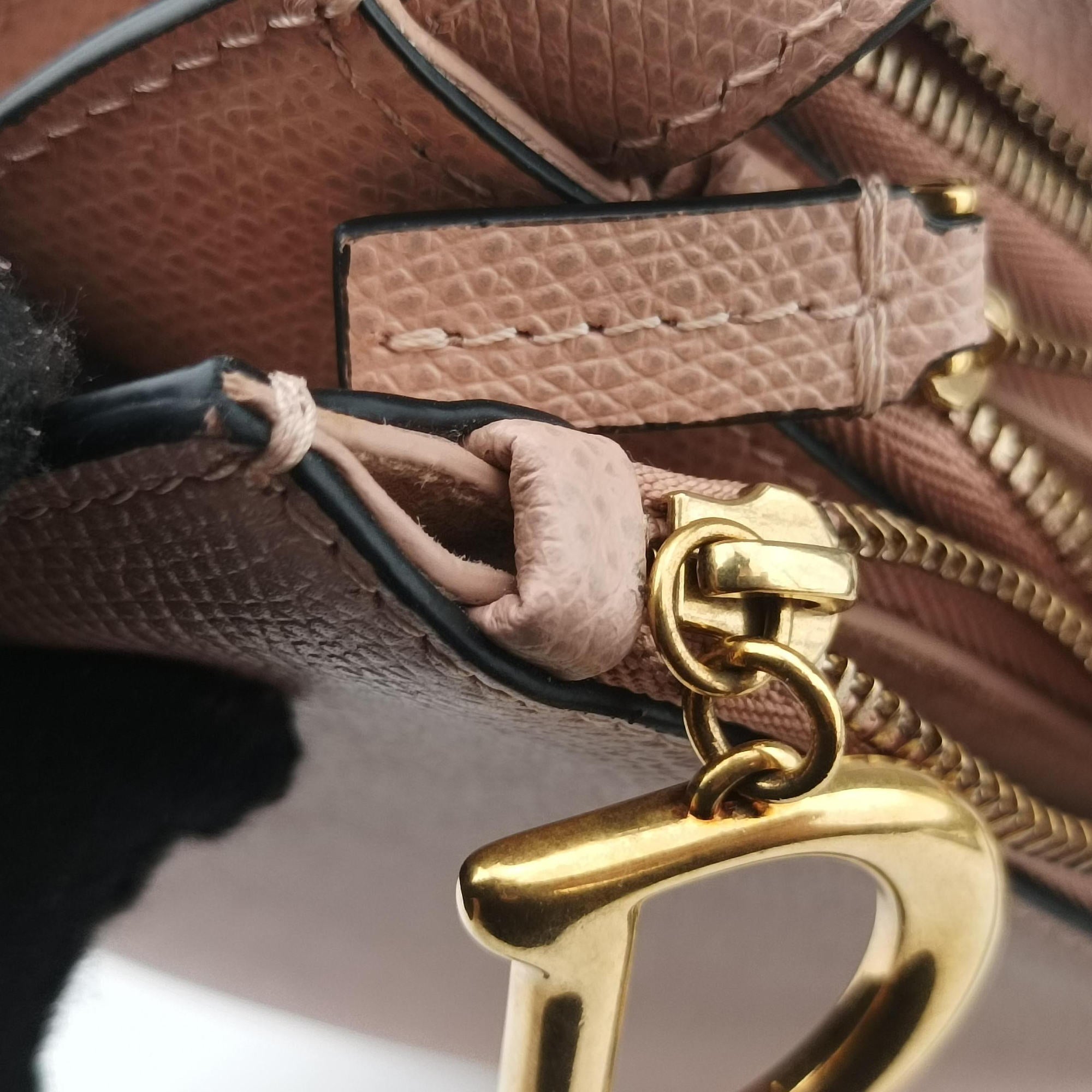 Pre-owned Christian Dior Saddle Pink Leather  shoulderbag | stylenewstar