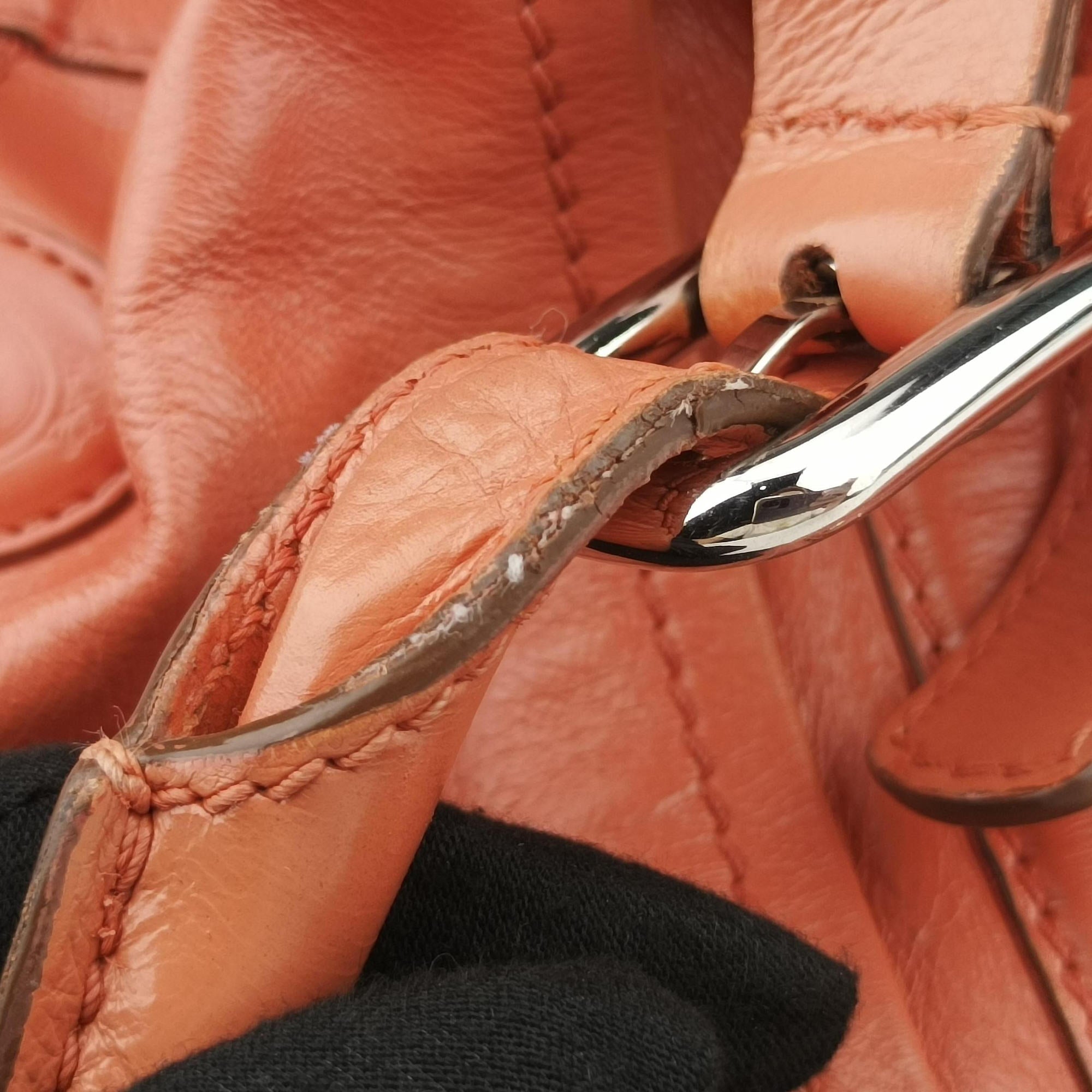 Pre-owned TODS G-LINE Orange Leather  shoulderbag | stylenewstar