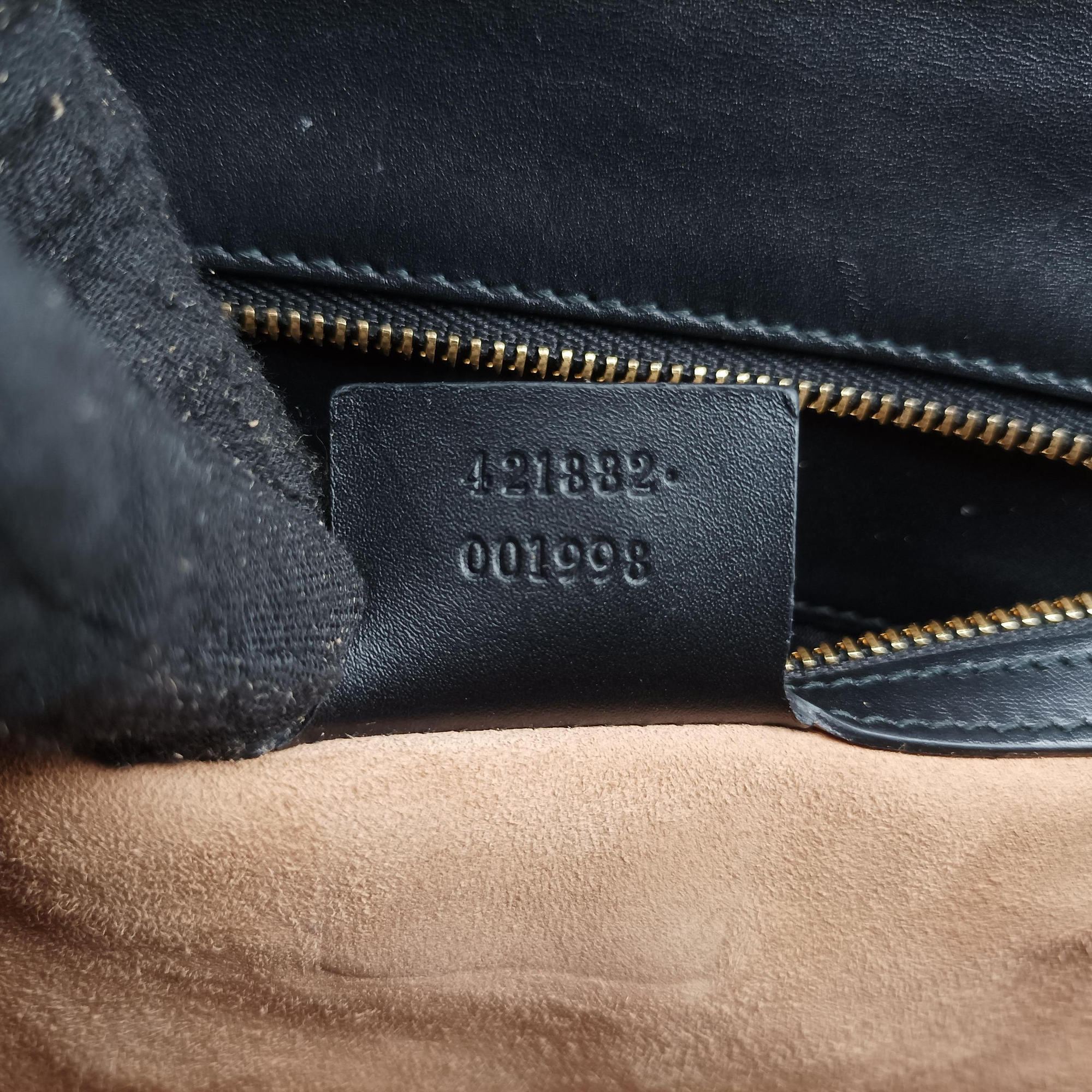 Pre-owned Gucci Sylvie Black×green×red Leather 421882 shoulderbag | stylenewstar