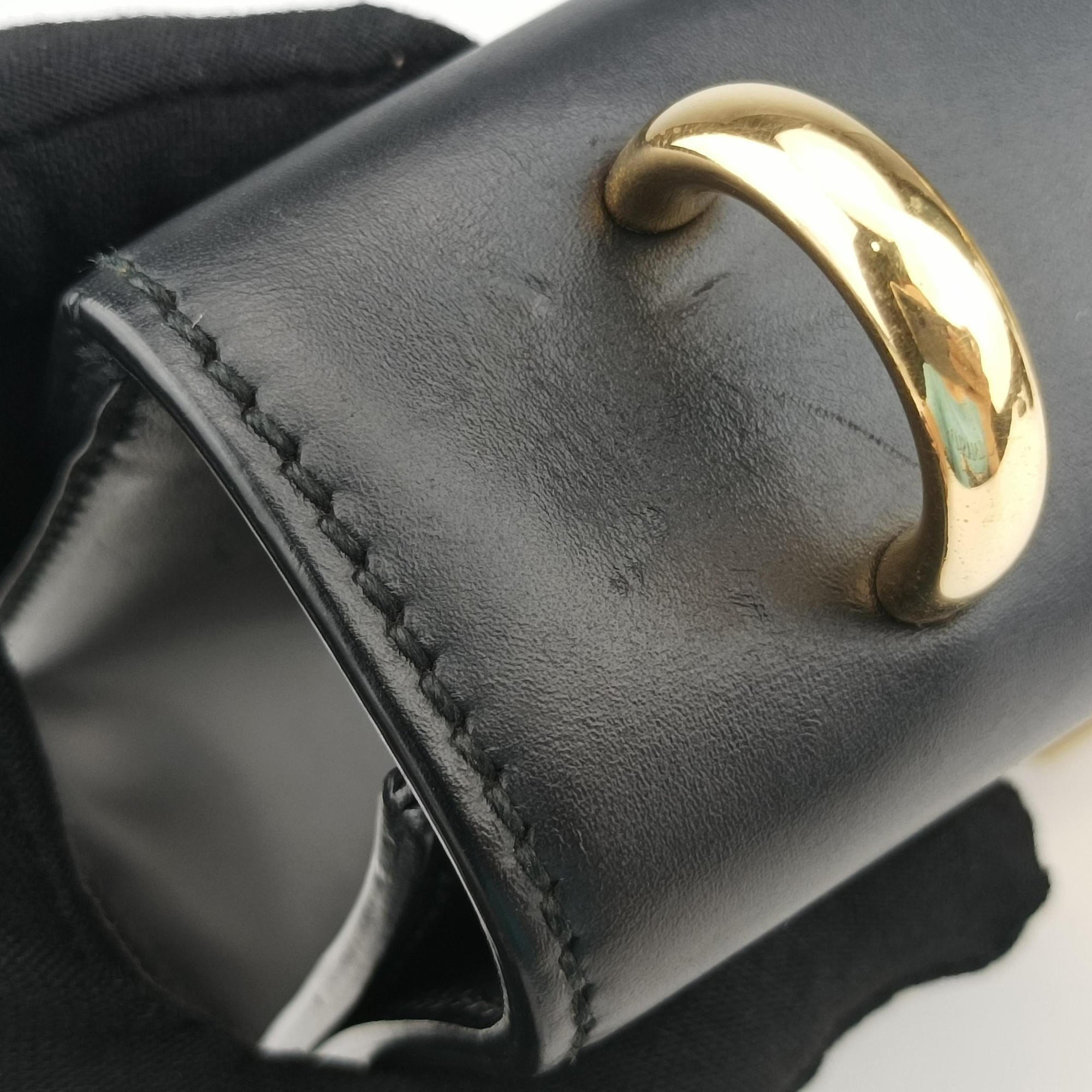 Pre-owned Gucci Sylvie Black×green×red Leather 421882 shoulderbag | stylenewstar