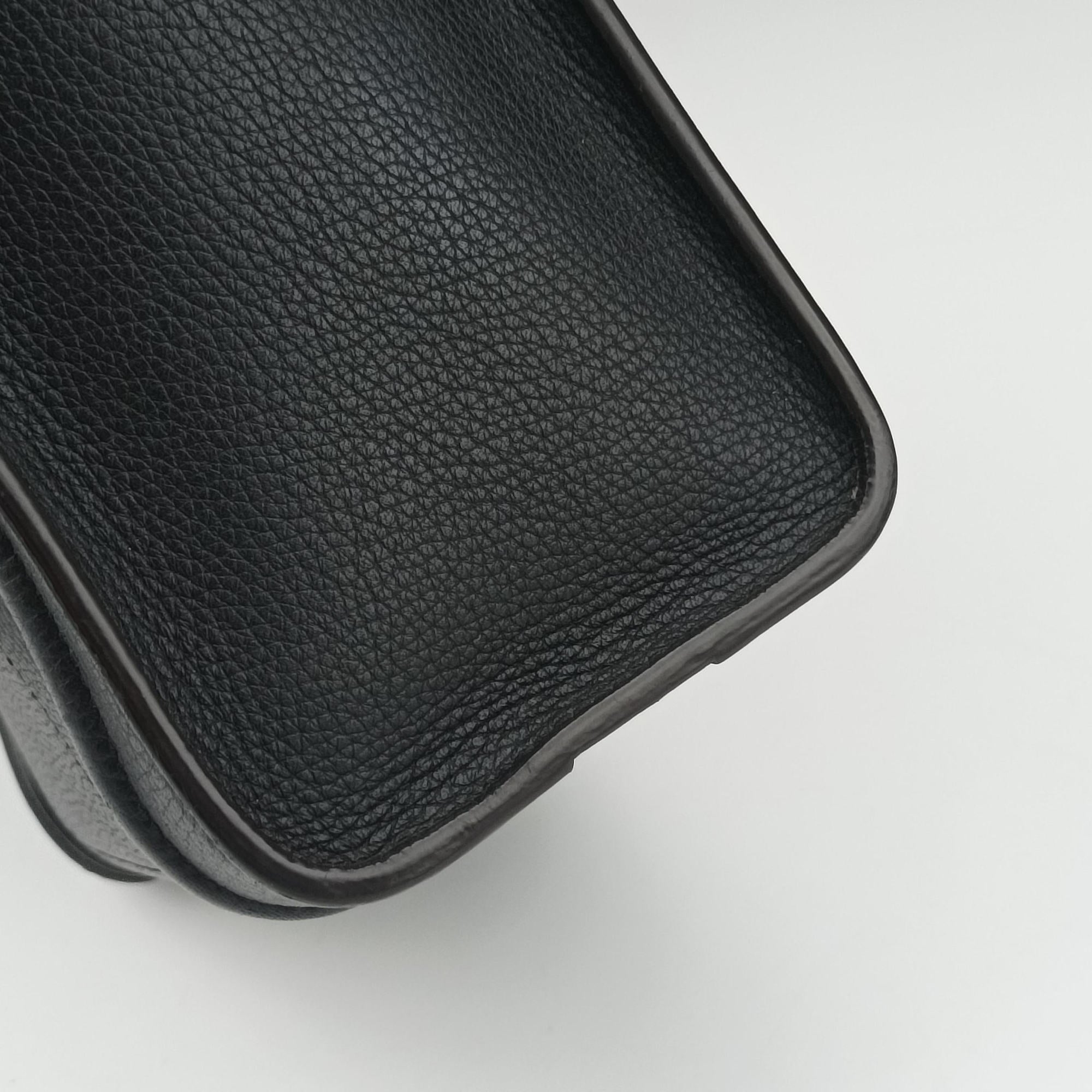 Pre-owned Celine Luggage nano Shopper Black Leather  shoulderbag | stylenewstar