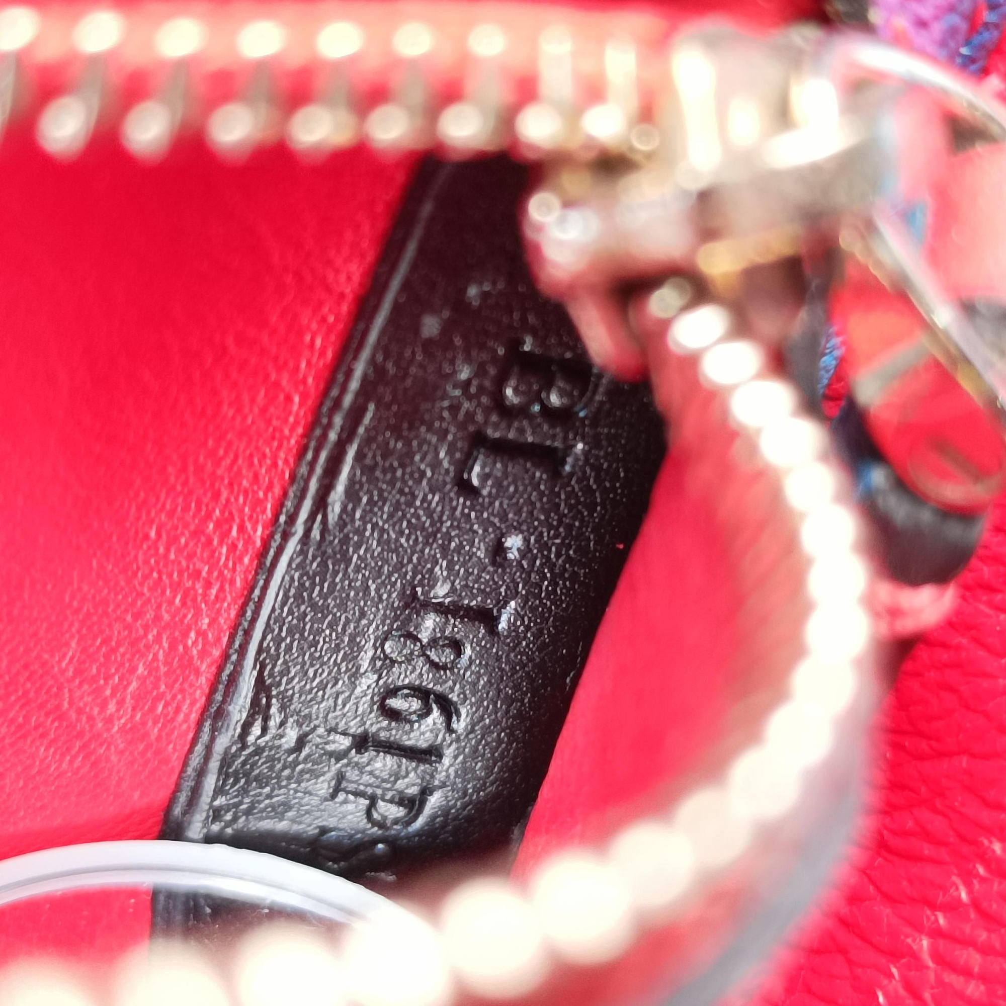 Pre-owned Valentino Rockstud Multicolour Leather  shoulderbag | stylenewstar