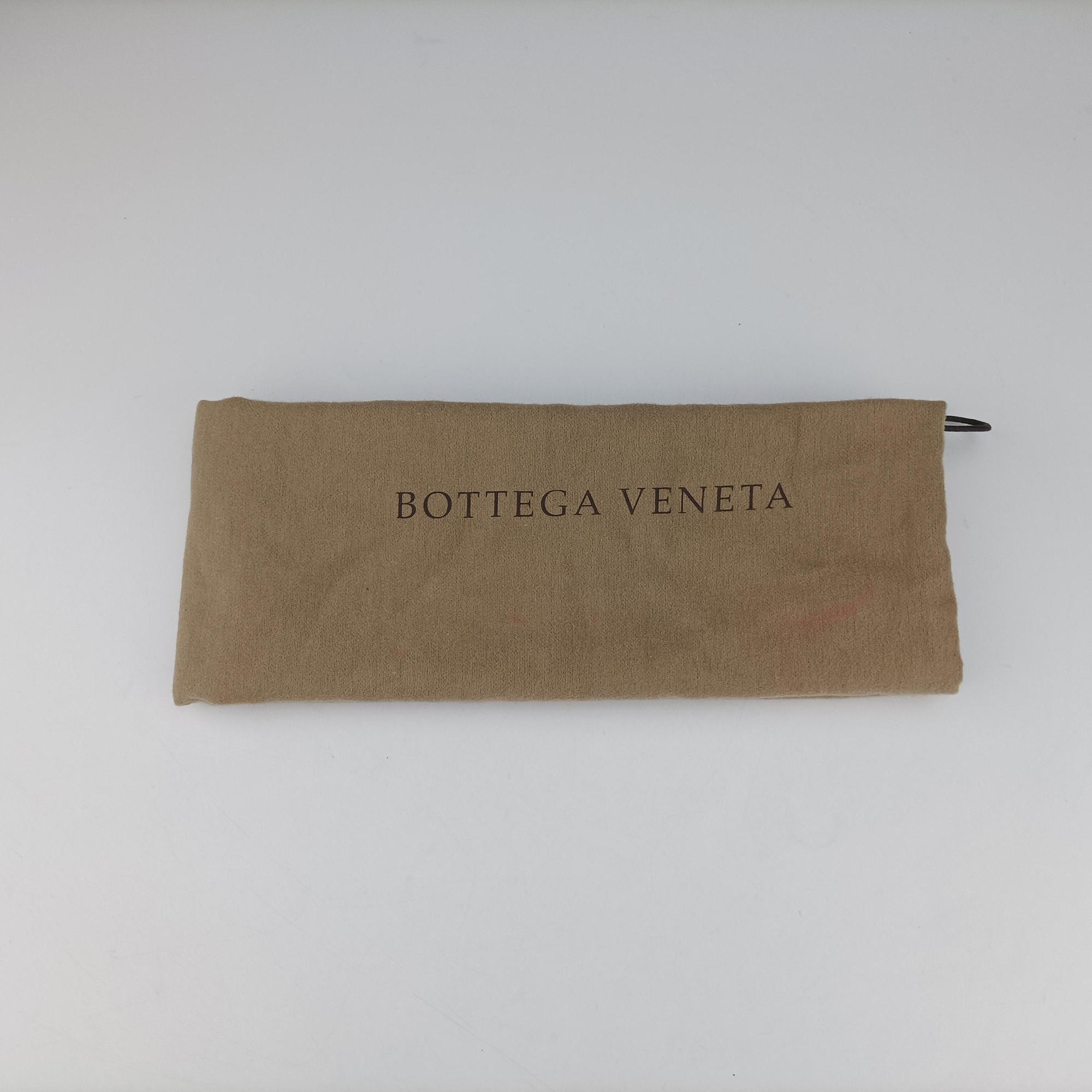 Pre-owned Bottega Veneta Laser-cut Floral Applique Limited Edition Black Leather  handbag | stylenewstar