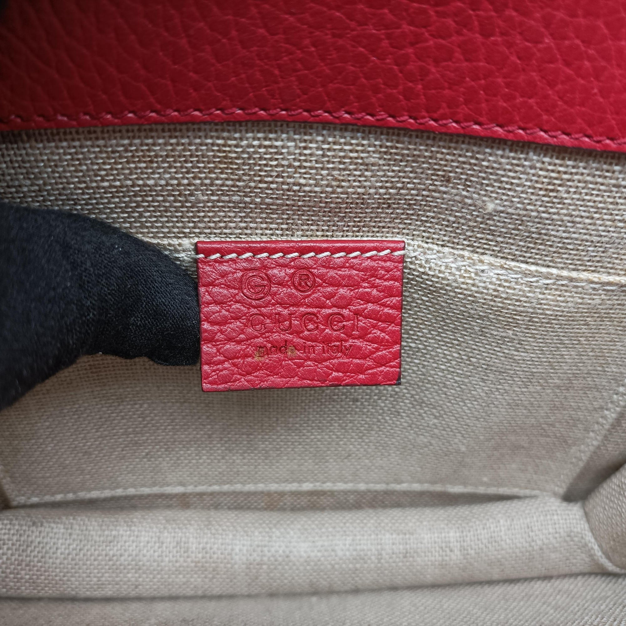 Pre-owned Gucci Interlocking G Red Leather 510304 shoulderbag | stylenewstar
