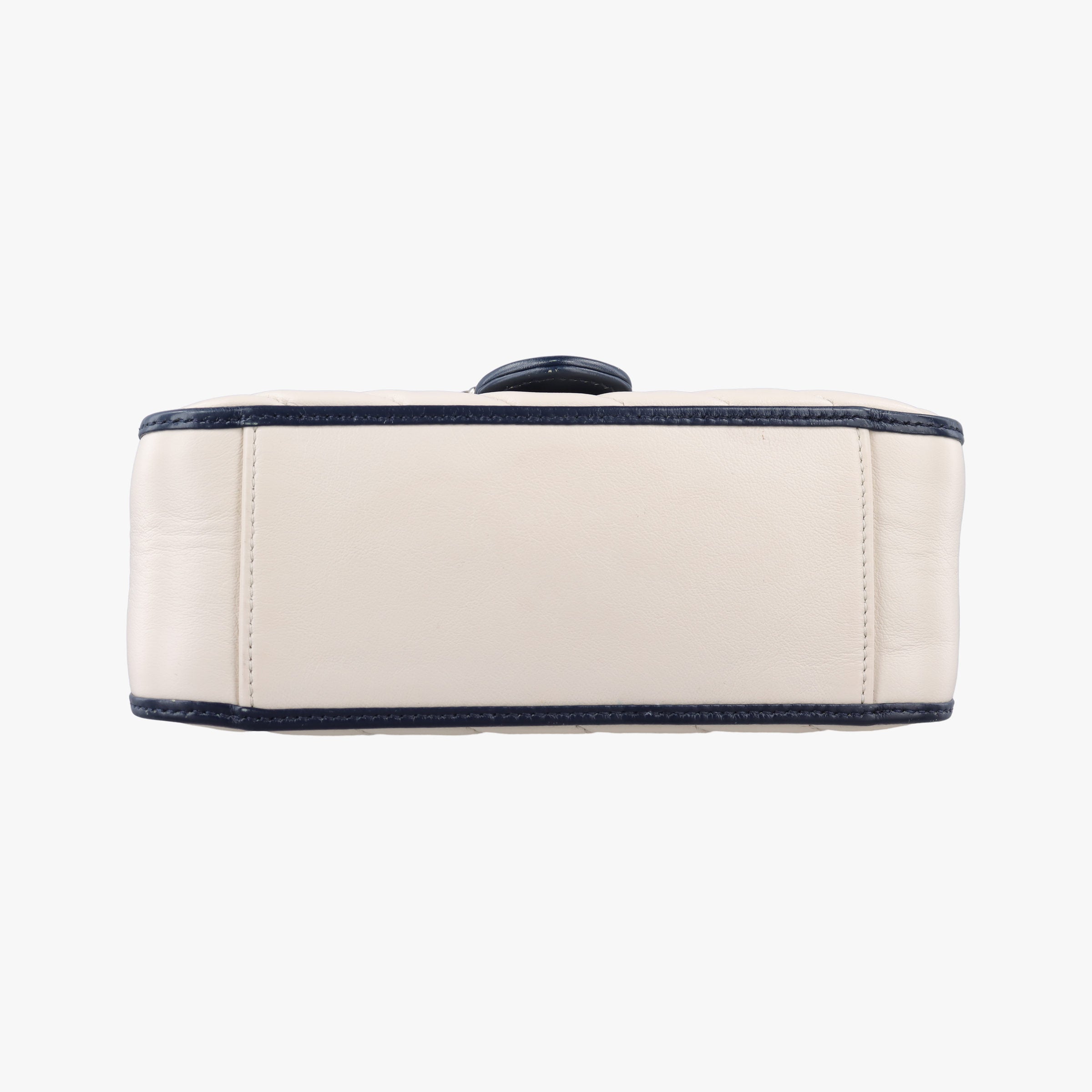 Pre-owned Gucci GG Marmont White×navy Leather 583571 shoulderbag | stylenewstar
