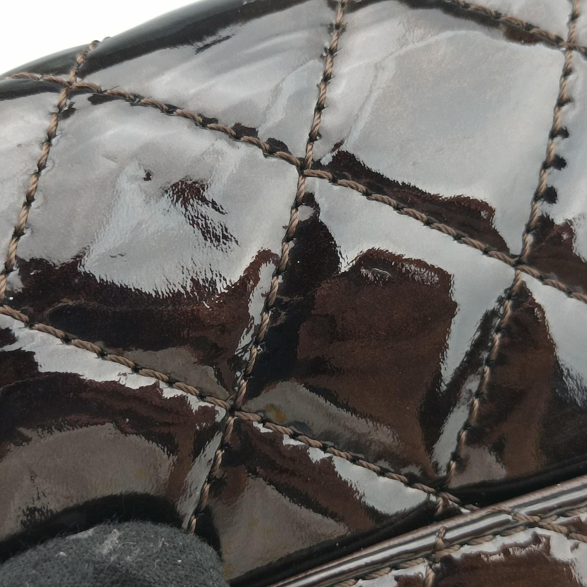Vintage Chanel 2.55 double flap Matelasse Burgundy Patent Leather A37587 shoulderbag | stylenewstar
