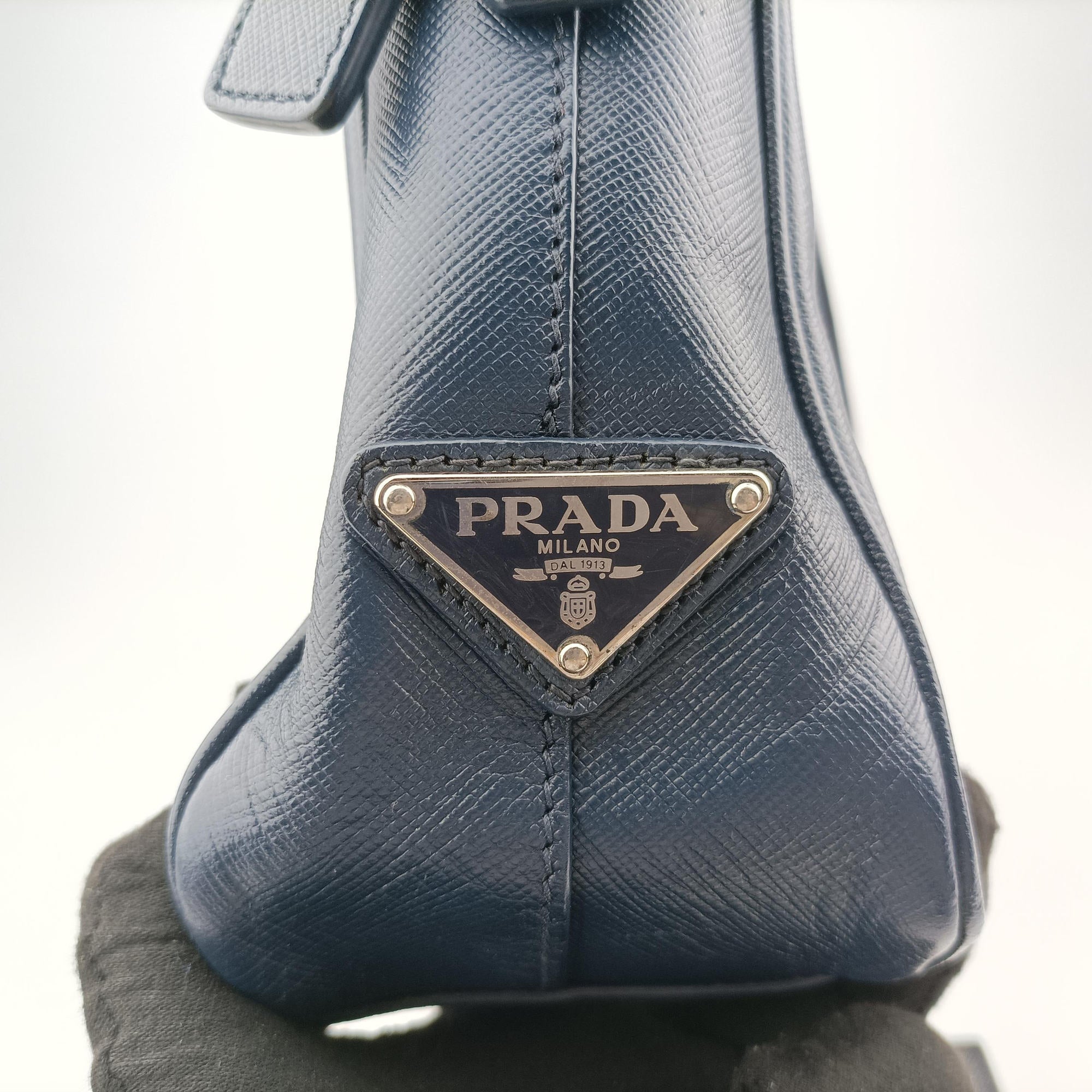 Vintage Prada Briefcase Navy SAFFIANO Leather VS305M handbag | stylenewstar