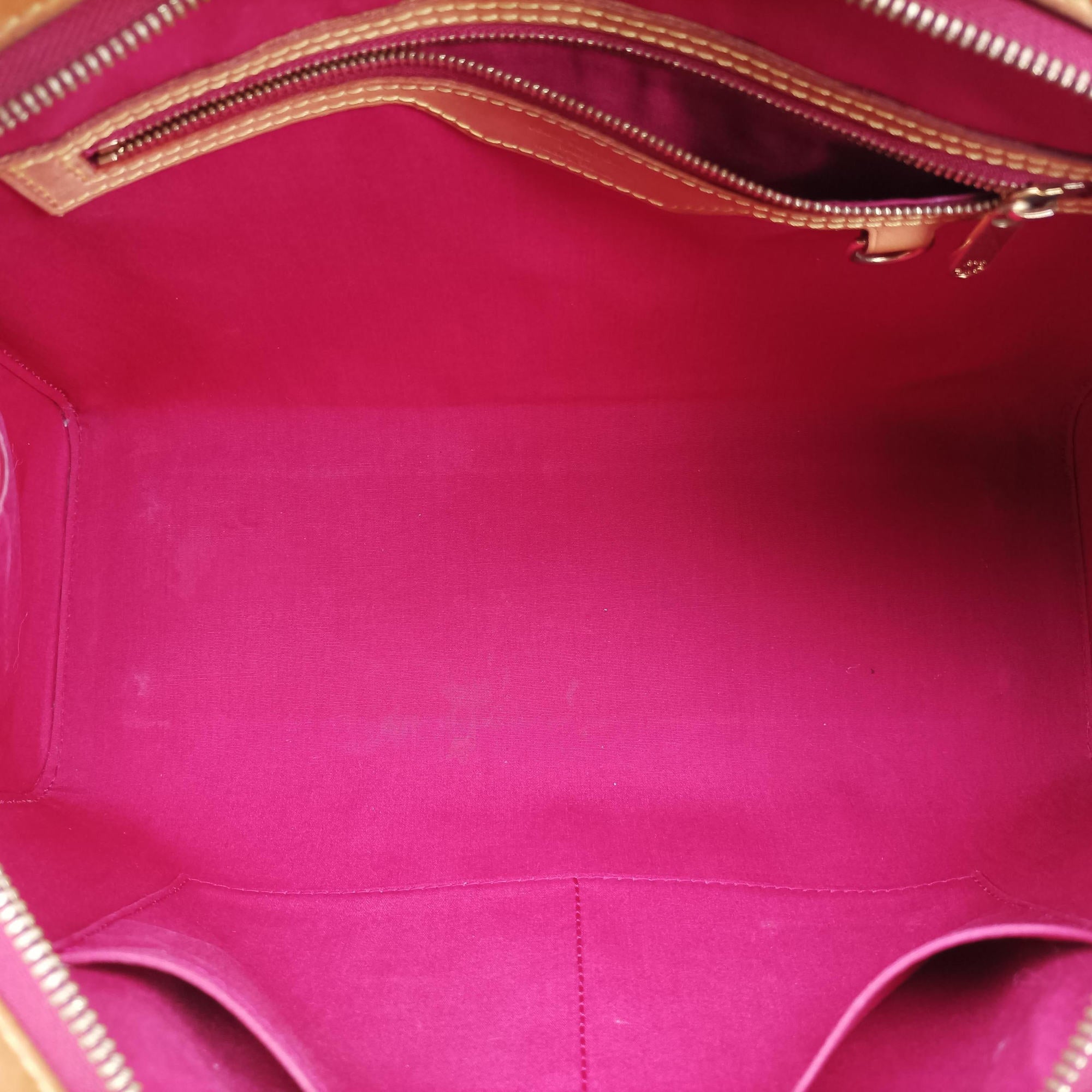 Pre-owned Louis Vuitton Brea MM ROSE INDIEN Vernis M91798 shoulderbag | stylenewstar