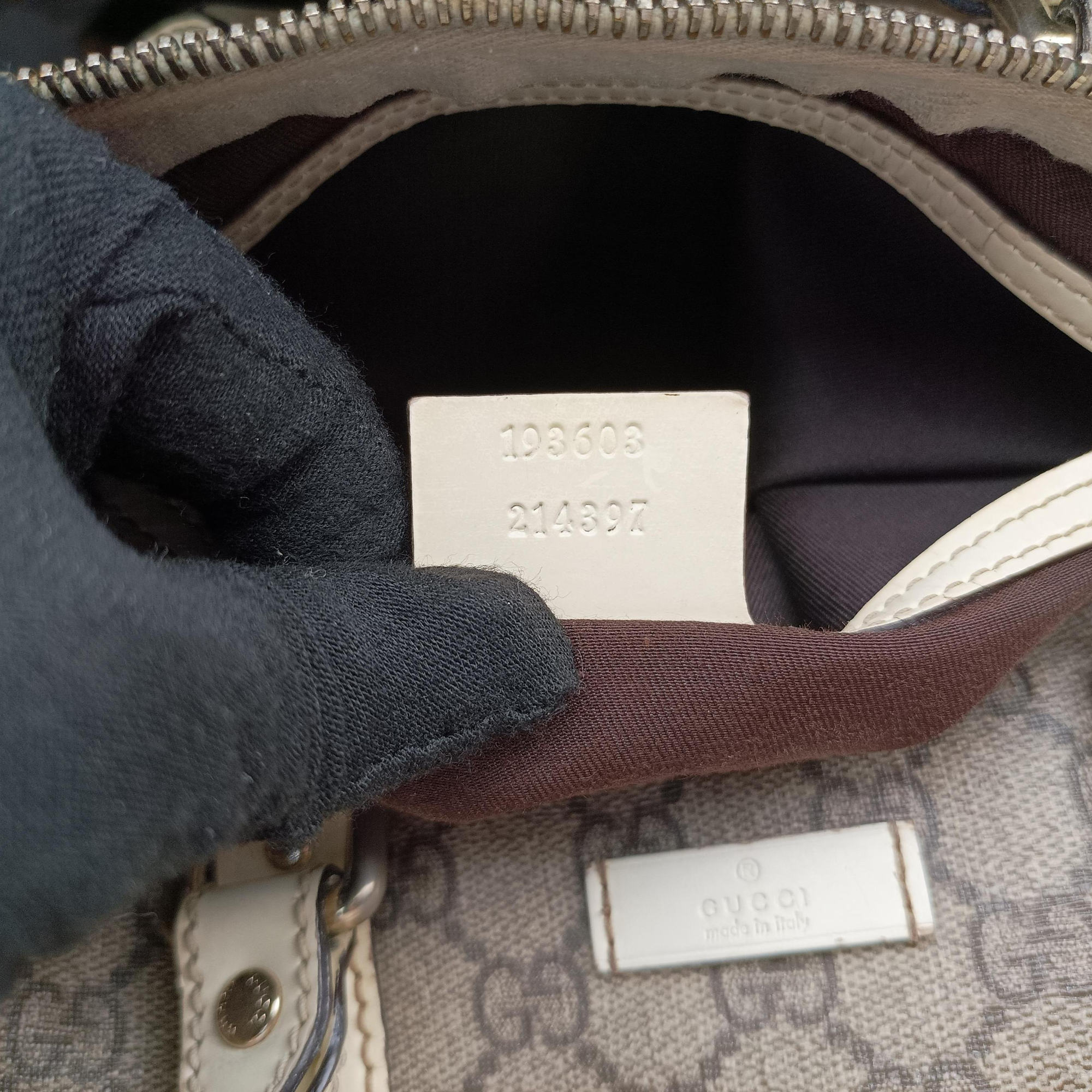 Pre-owned Gucci GG plus Spring Joy GG Supreme BEIGE×WHITE PVC coated canvas×leather 193603 handbag | stylenewstar