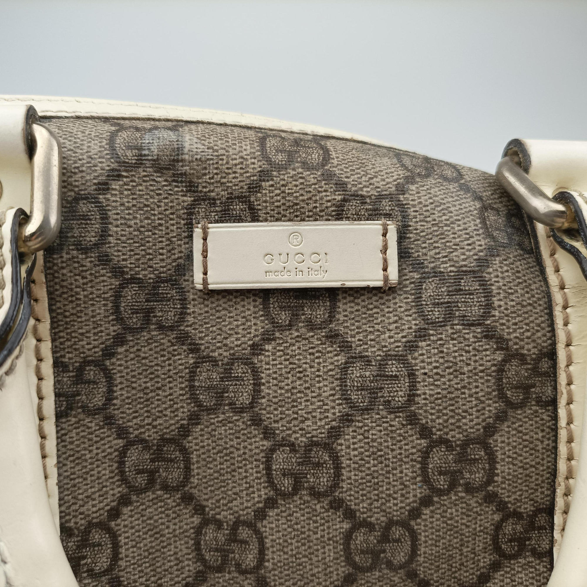 Pre-owned Gucci GG plus Spring Joy GG Supreme BEIGE×WHITE PVC coated canvas×leather 193603 handbag | stylenewstar