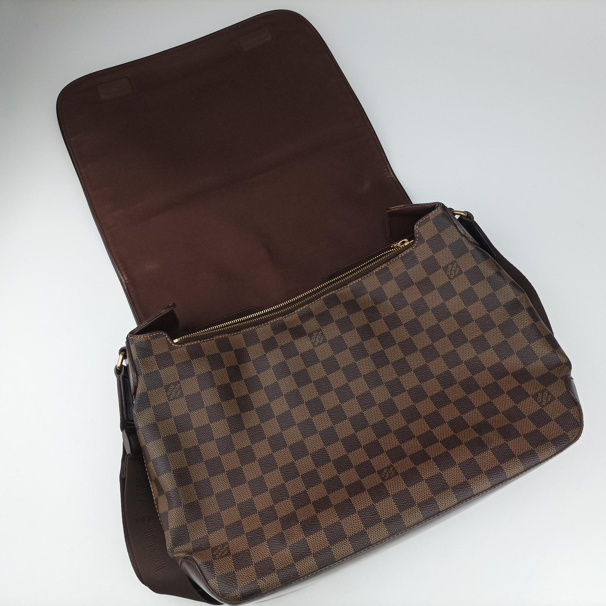Secondhand Louis Vuitton SPENCER EBENE Damier　Canvas N58021 shoulderbag | stylenewstar