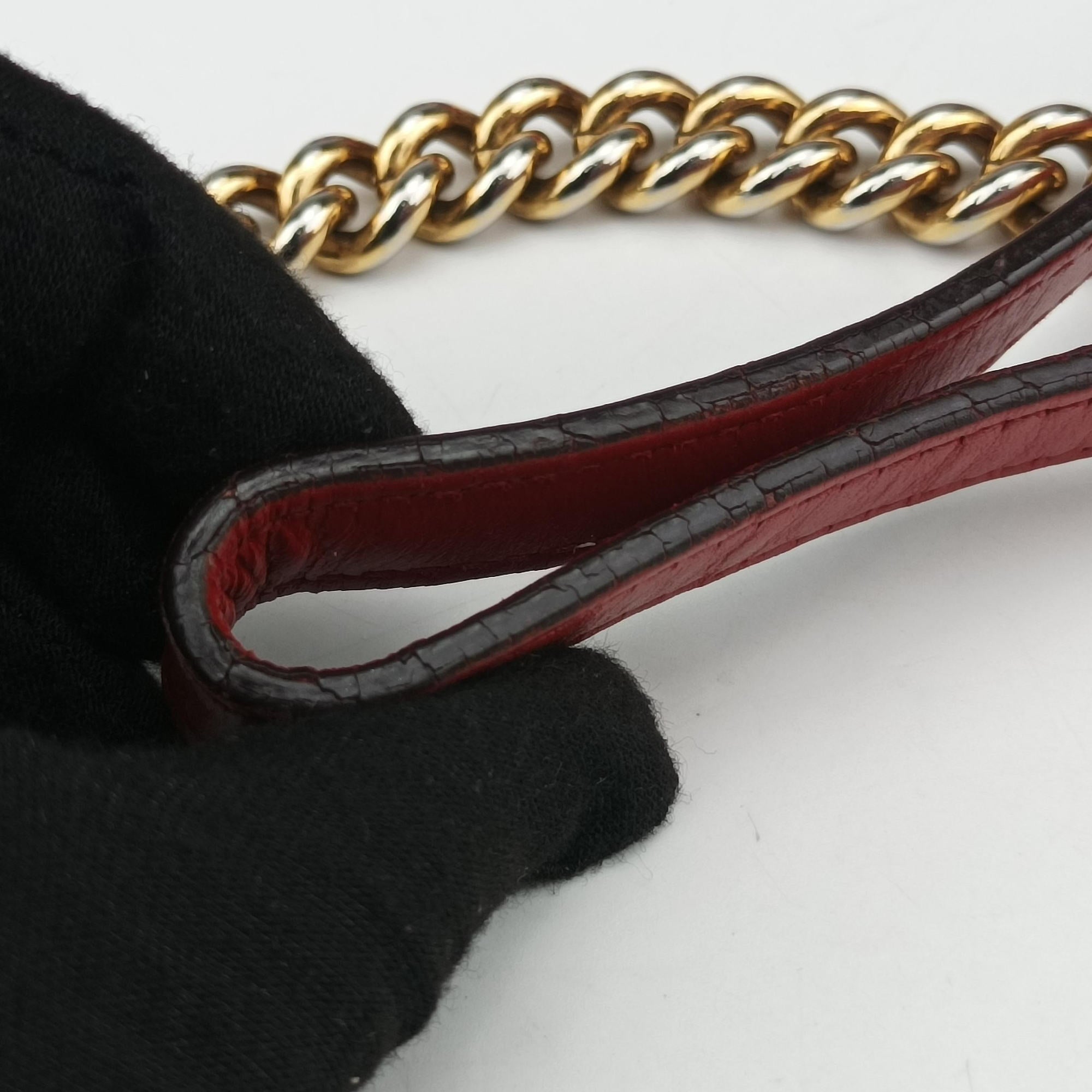 Pre-owned Gucci GG Marmont Red Leather 443497 shoulderbag | stylenewstar