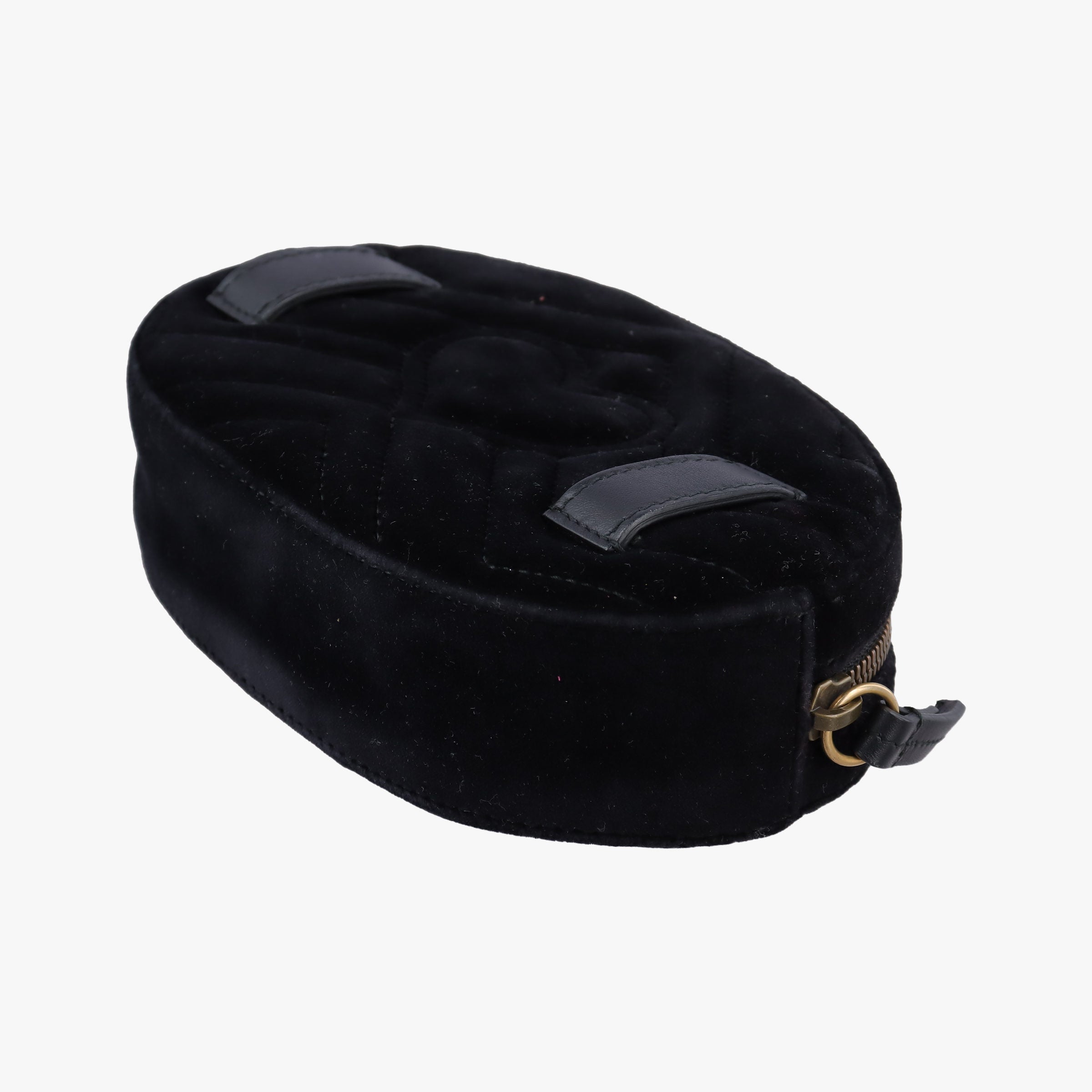 Pre-owned Gucci GG Marmont Black velour 476434 bum bag/waist bag | stylenewstar