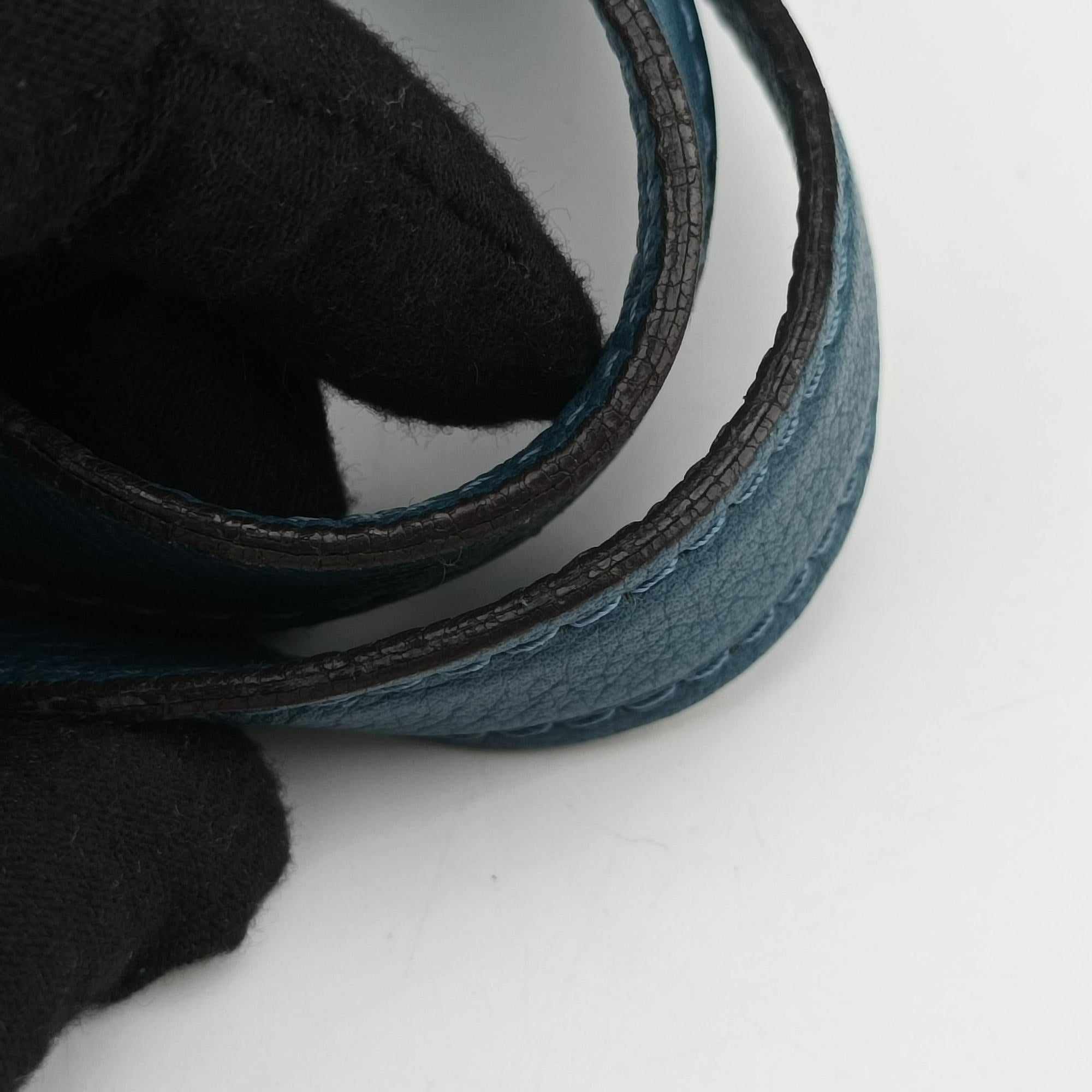 Pre-owned Chloe Paraty Blue Leather  shoulderbag | stylenewstar