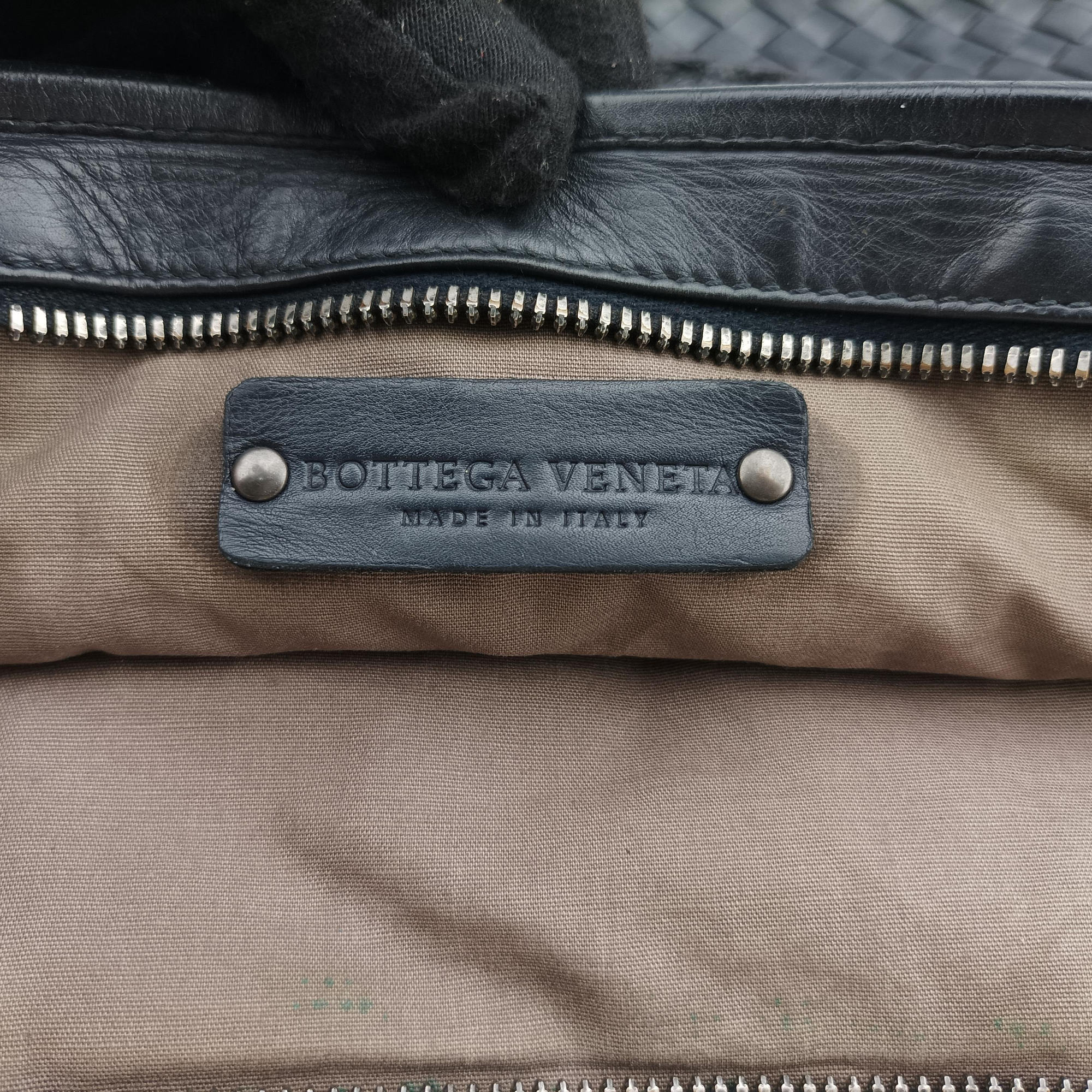 Pre-owned Bottega Veneta Intrecciato Black lambskin  handbag | stylenewstar