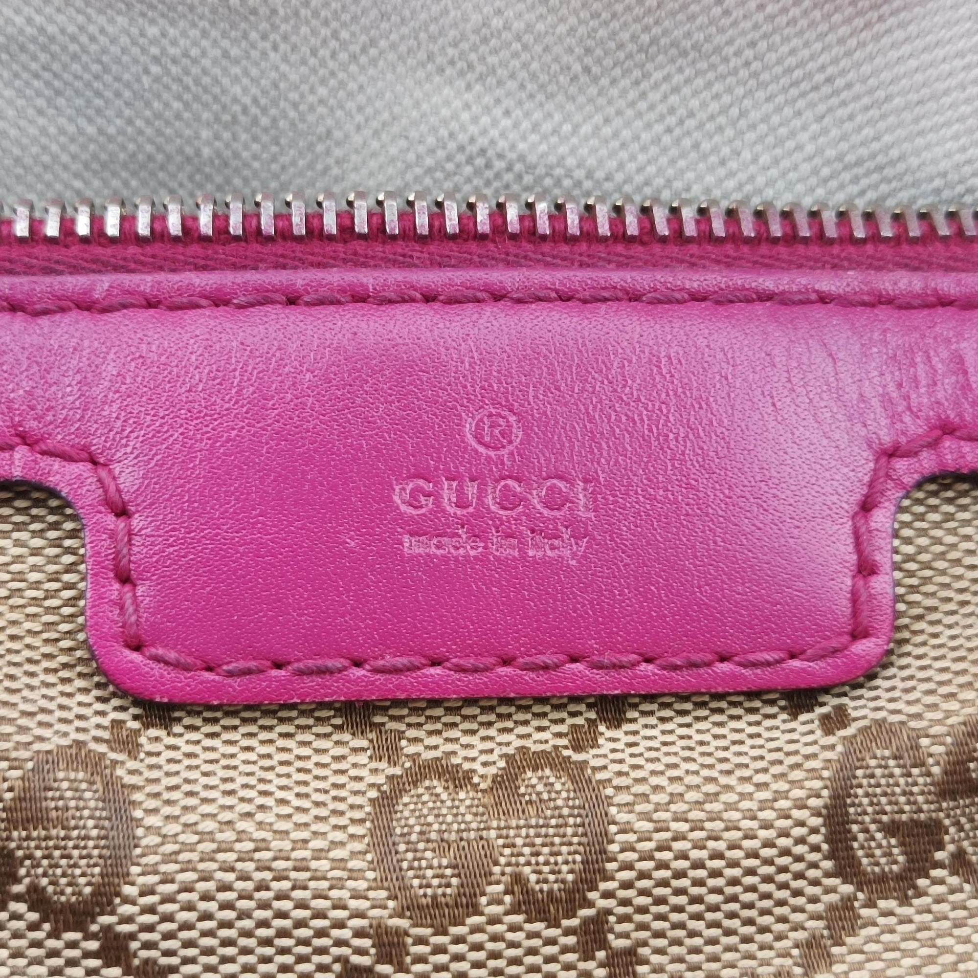 Pre-owned Gucci Sherry Line beige×rose Canvas×Leather 247205 shoulderbag | stylenewstar