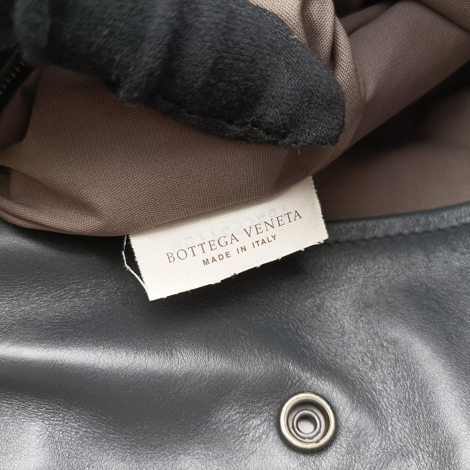 Pre-owned Bottega Veneta Intrecciato Shopper Acatl Grey lambskin  handbag | stylenewstar