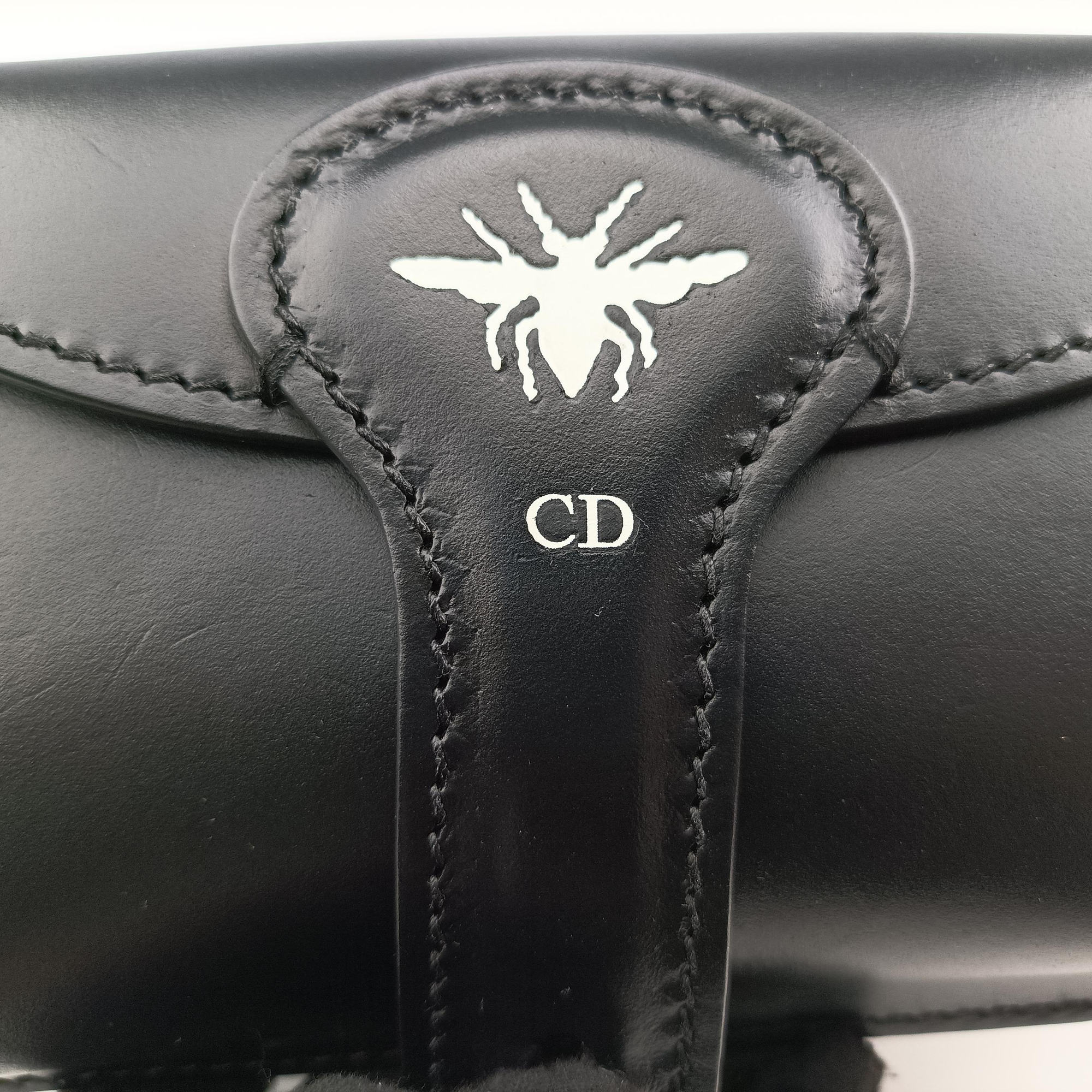 Pre-owned Christian Dior Mini D-Bee Black Leather  shoulderbag | stylenewstar
