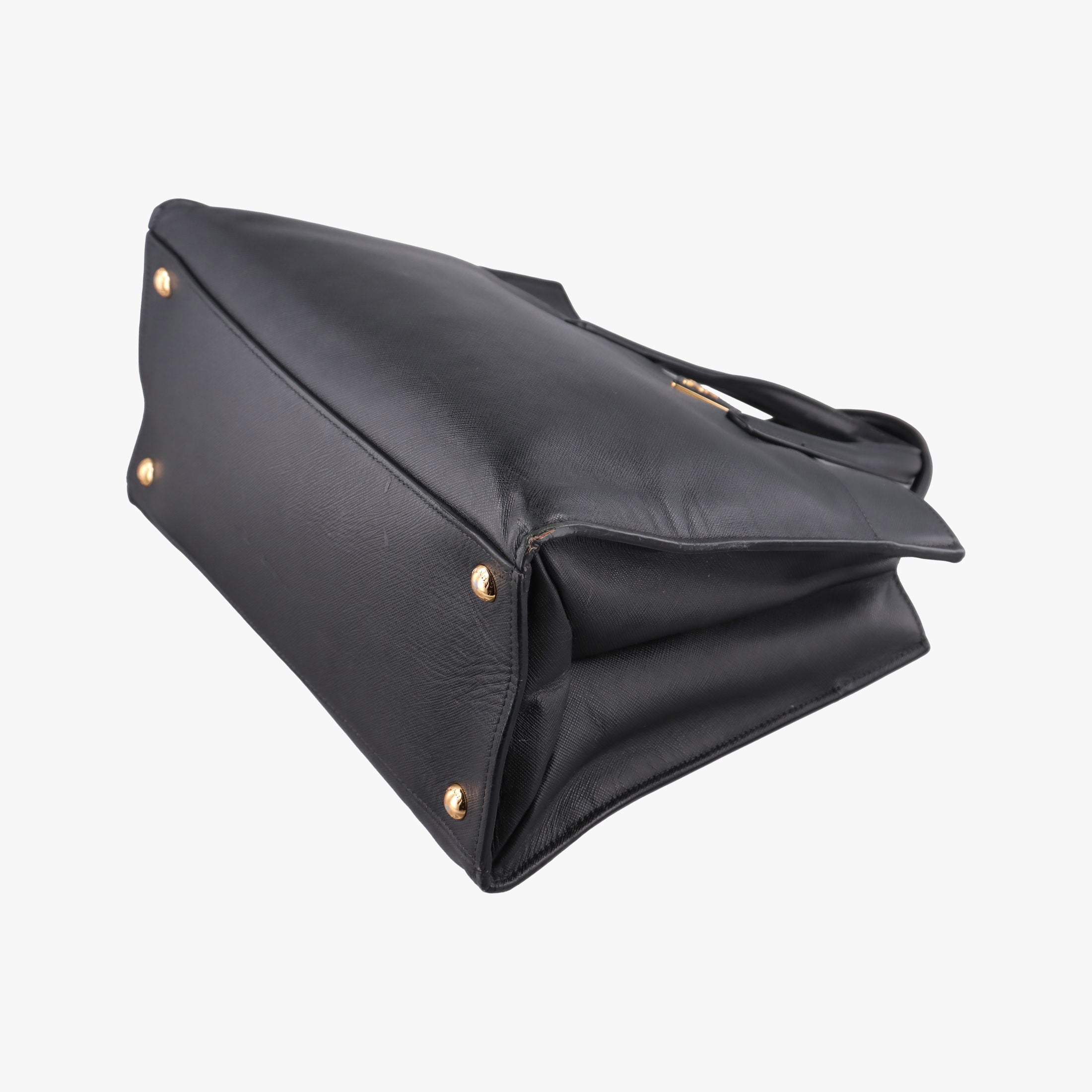 Pre-owned Prada Triple Pocket Convertible Zip Tote Black SAFFIANO　Leather BN2603 handbag | stylenewstar